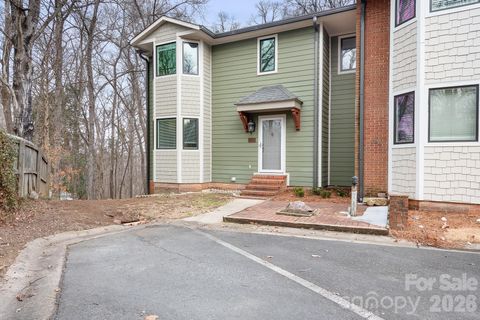 Photo of 1126 Hanford Place NW, Concord, NC 28027 (MLS # 4340758)