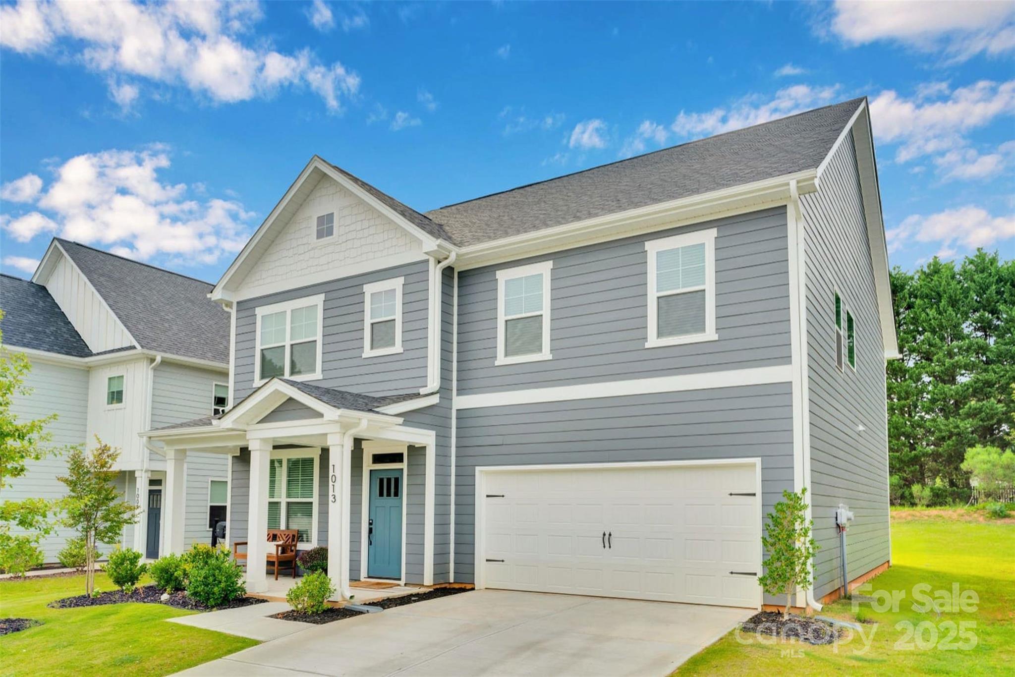 1013 Simfield Valley Court