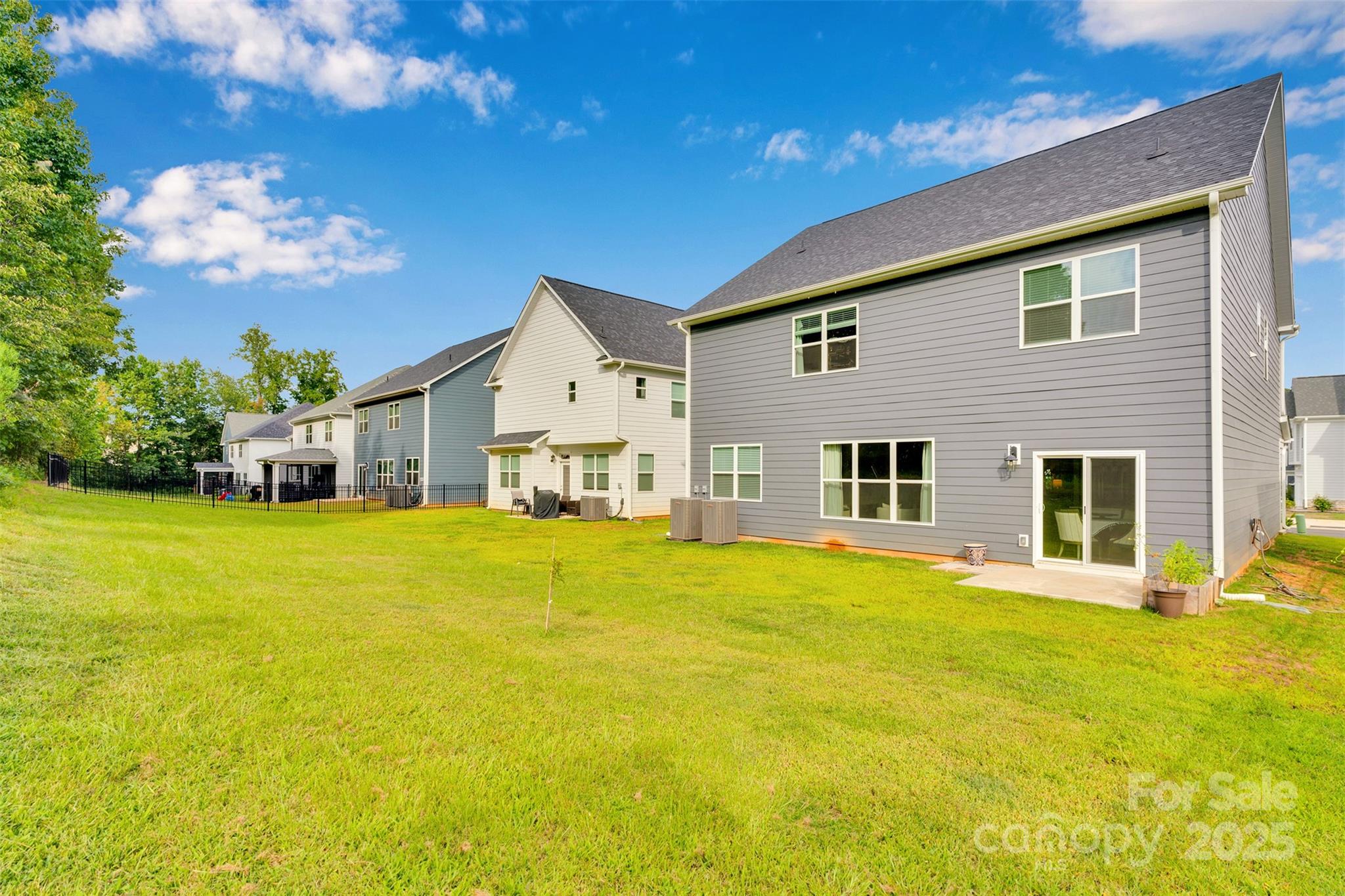 Simfield Valley - Residential