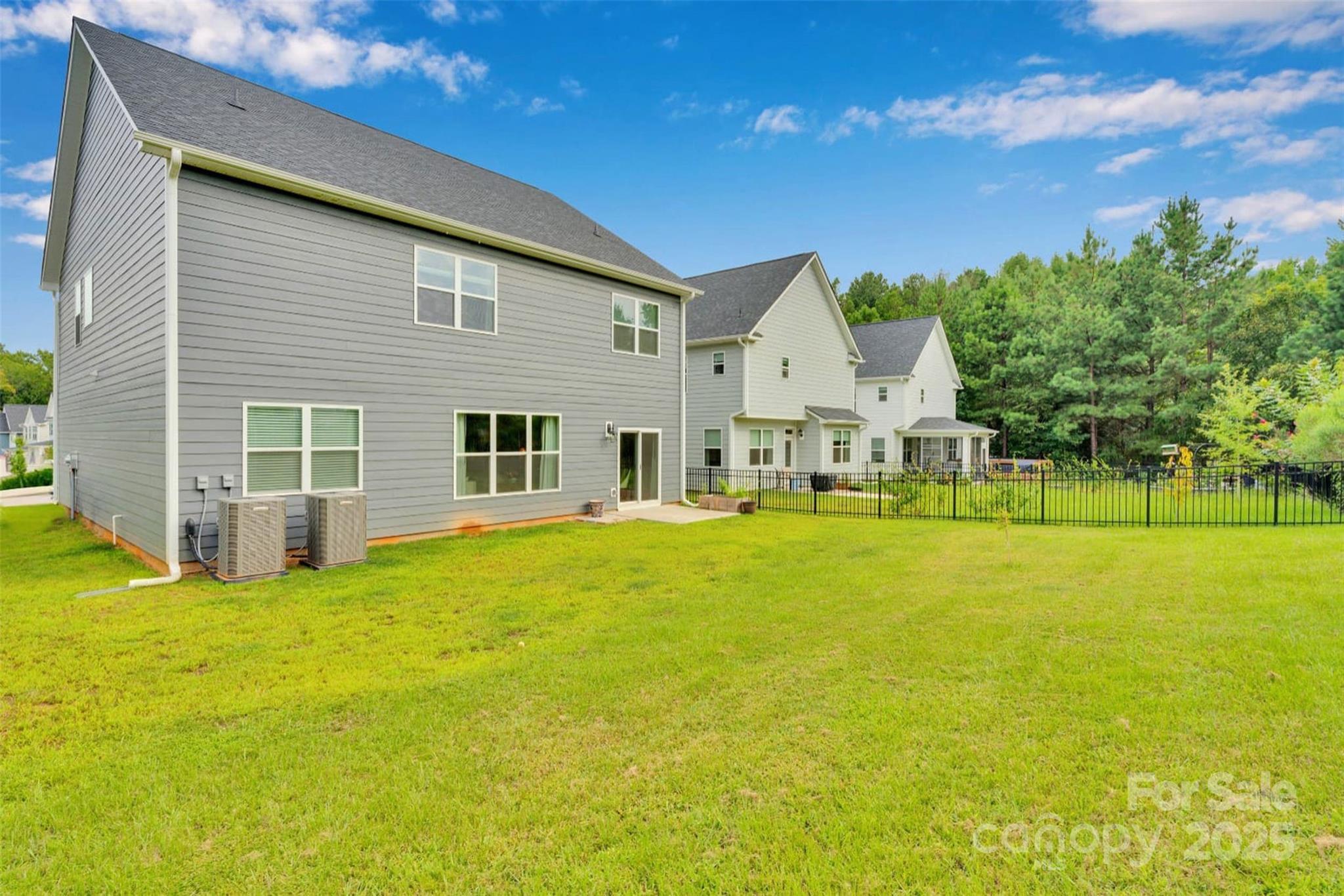 Simfield Valley - Residential