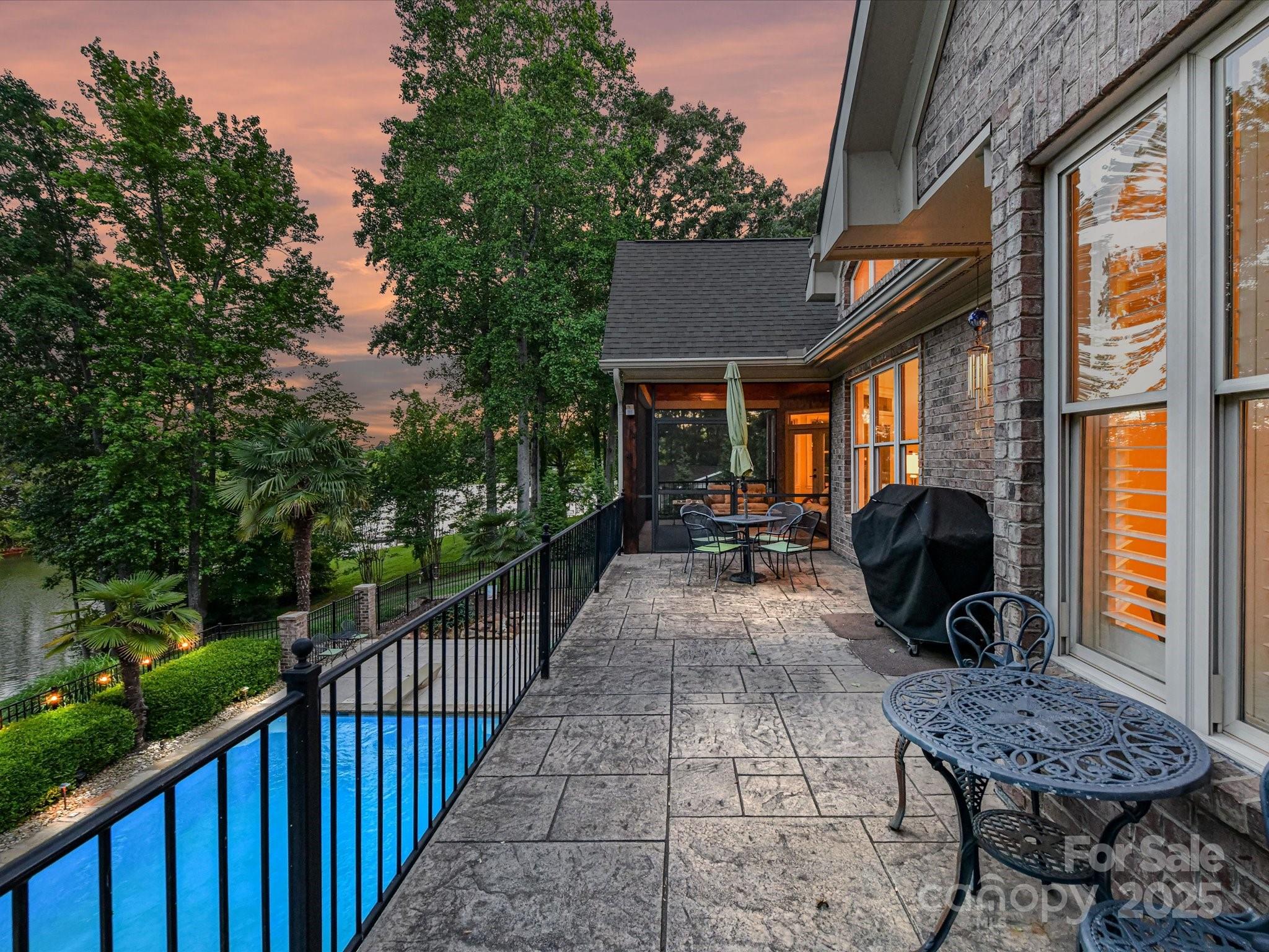 Edgewater - Residential