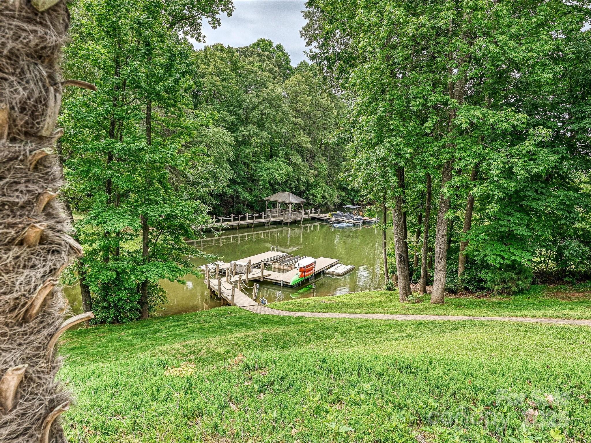 Edgewater - Residential