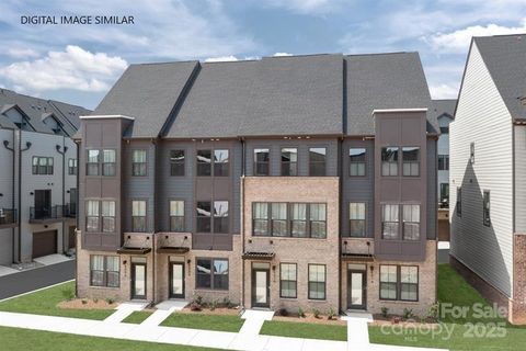 6006 Fonsac Lane 2006D Charlotte NC 28217