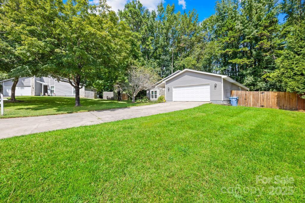 6509 Wealdstone Court