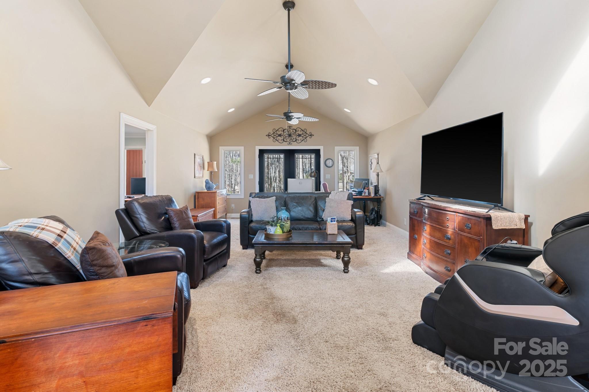 3406 Red Fox Trail