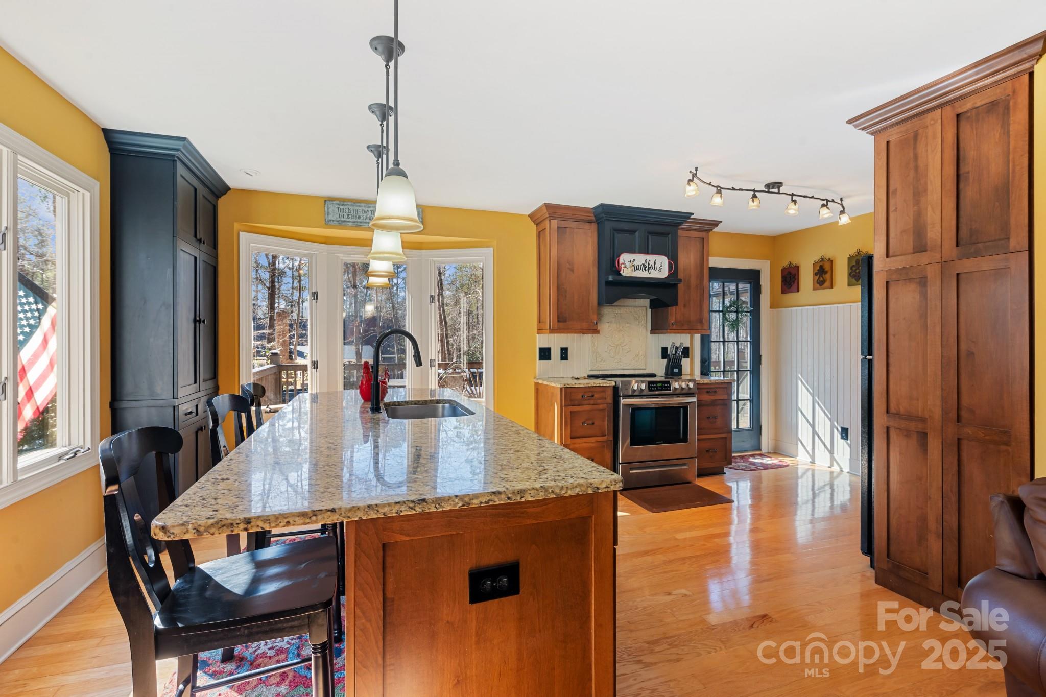 3406 Red Fox Trail