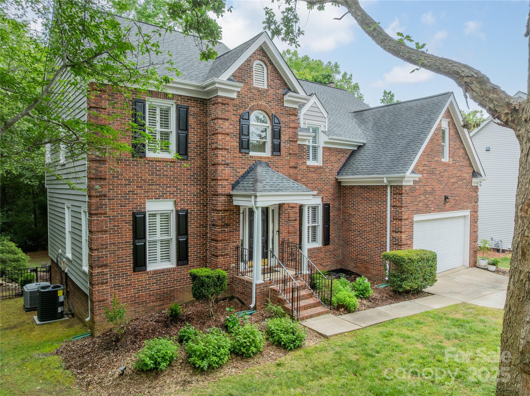 2907 Notchview Court