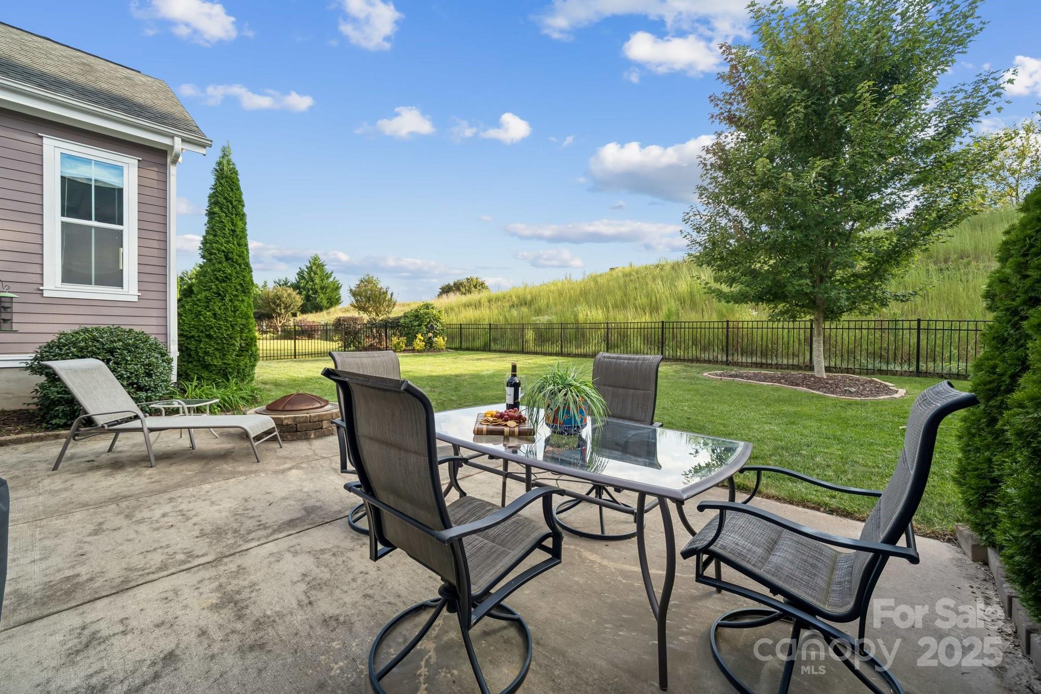 Riverwalk - Residential