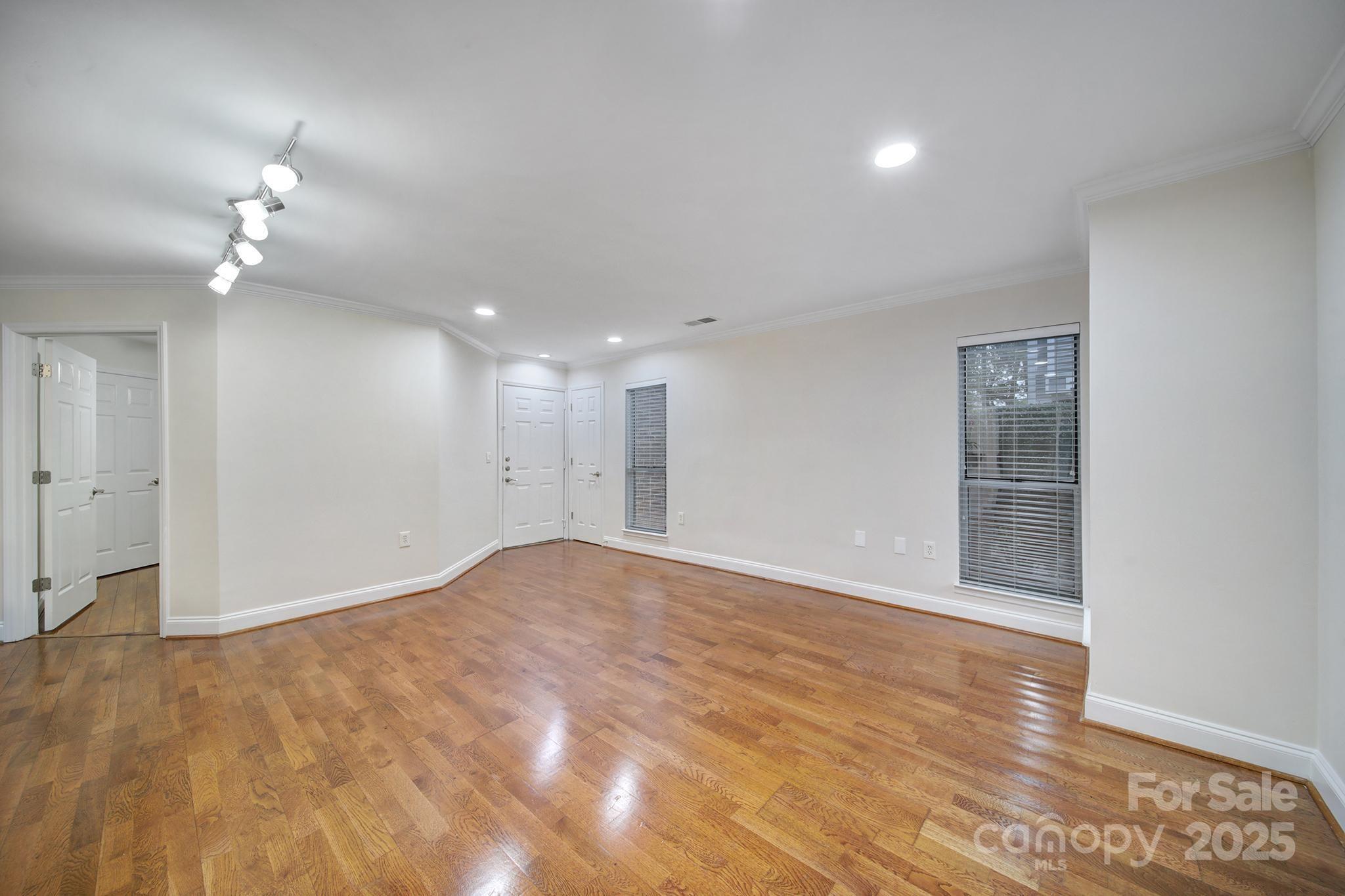 The Villages of Eastover Glen - Residential