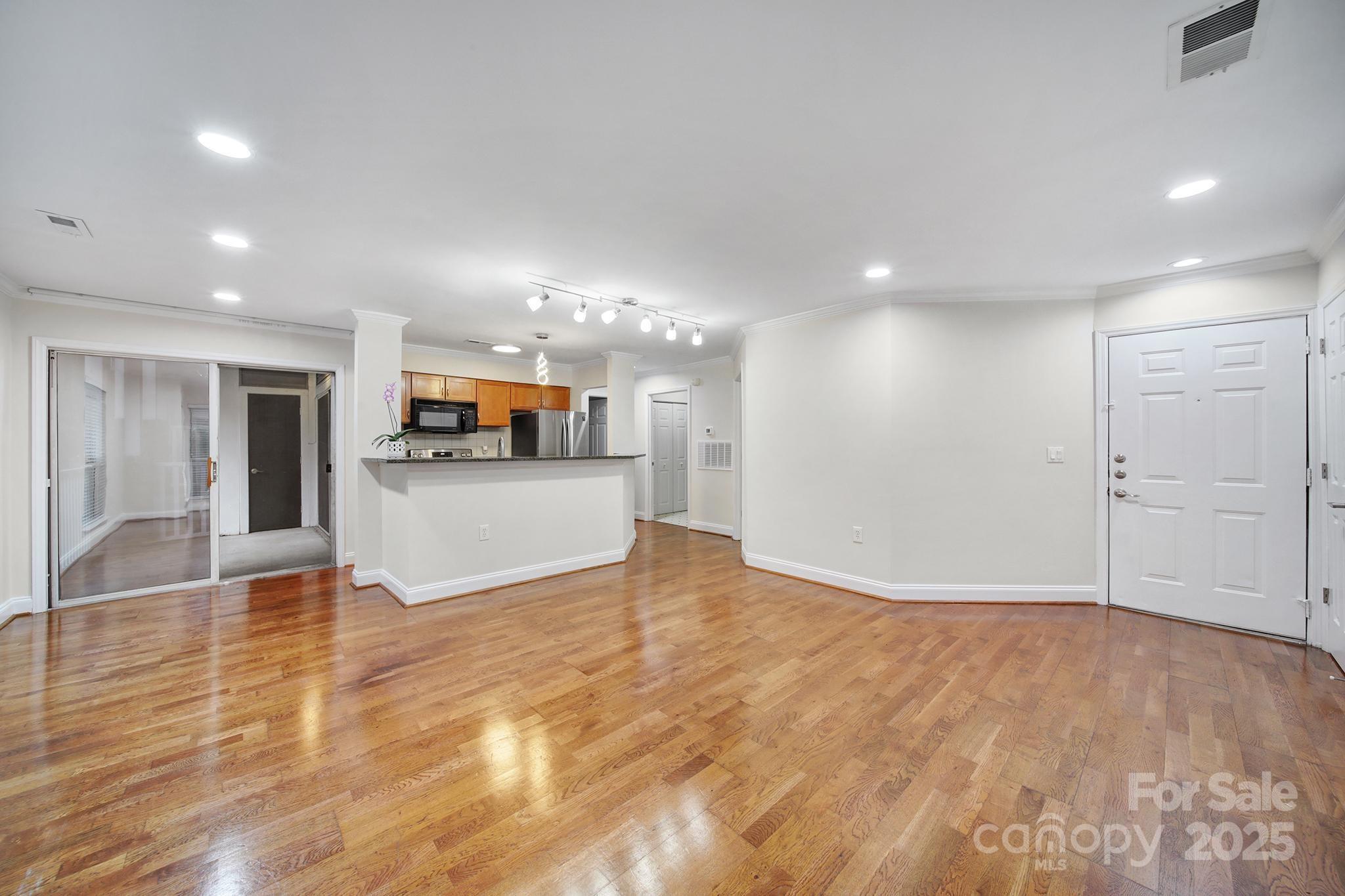 The Villages of Eastover Glen - Residential