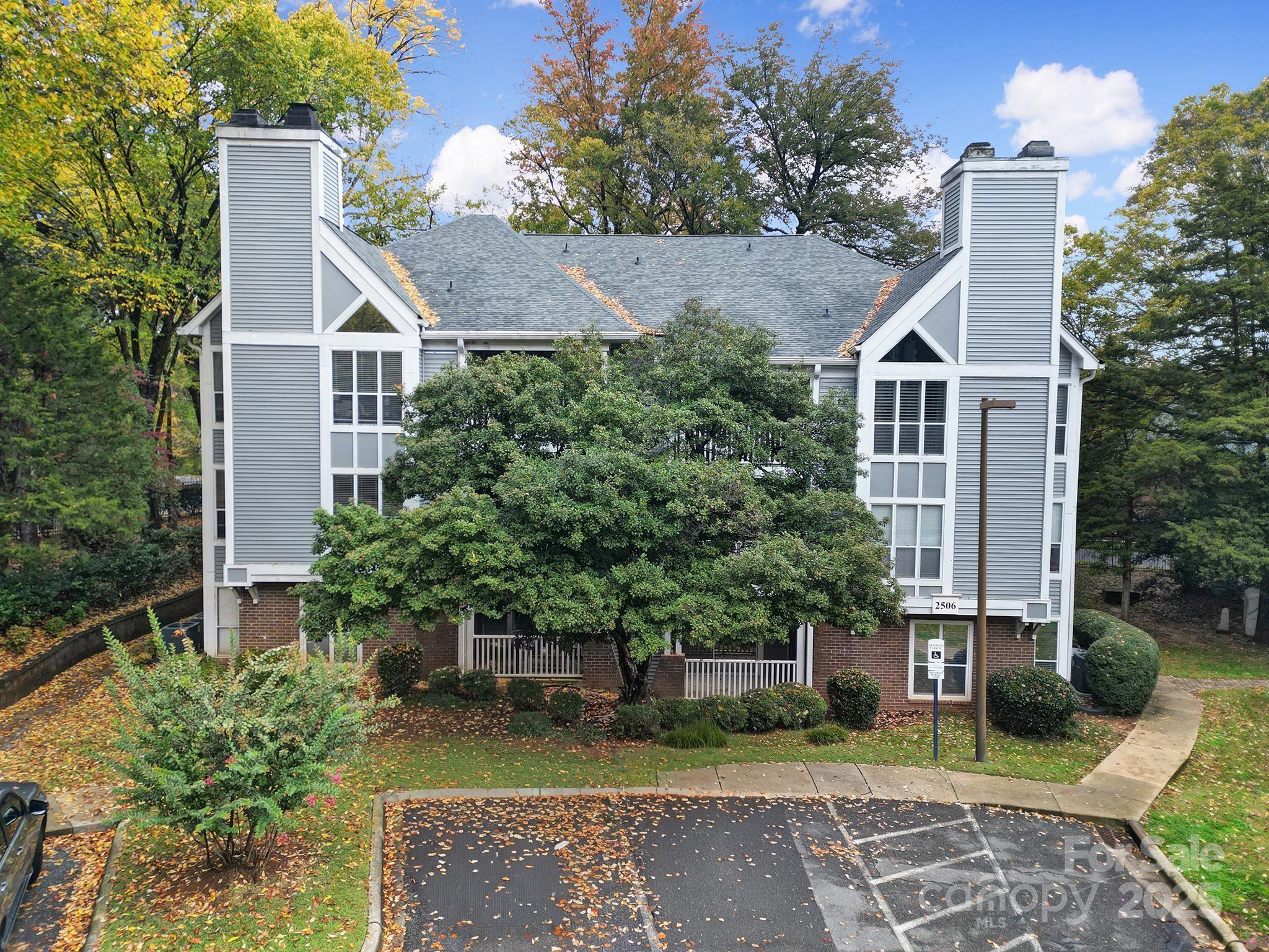 The Villages of Eastover Glen - Residential