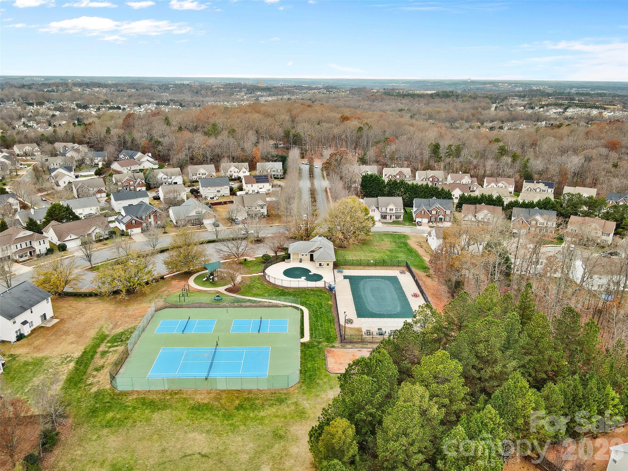 Old Stone Crossing - Residential