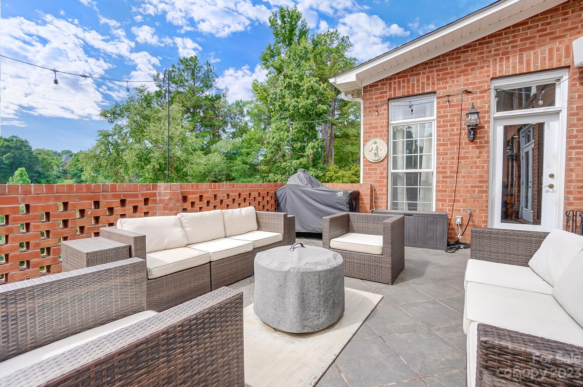 Laurel creek - Residential