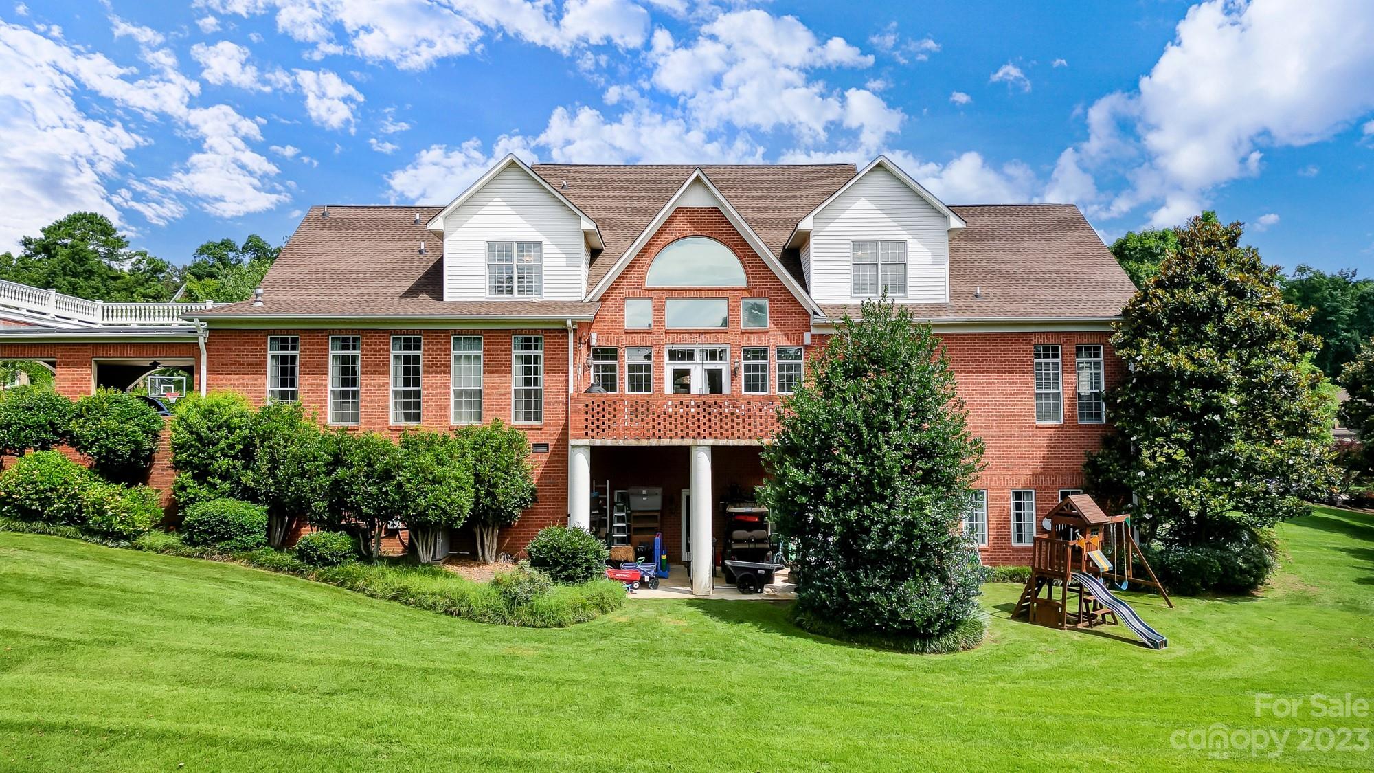 Laurel creek - Residential