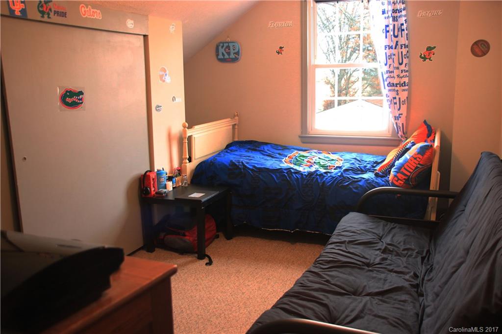 Oakwood Park - Residential