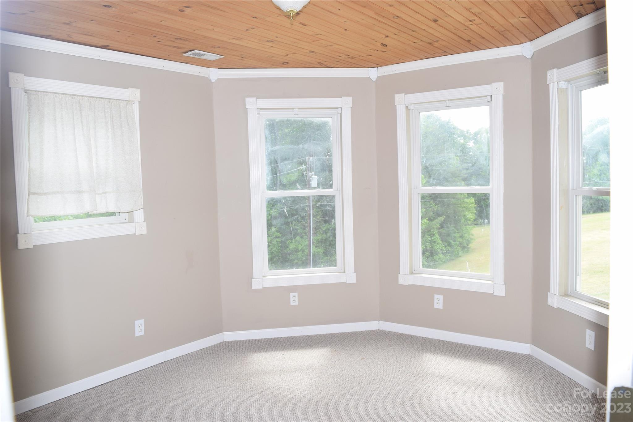 Hunters Ridge - Residential Lease