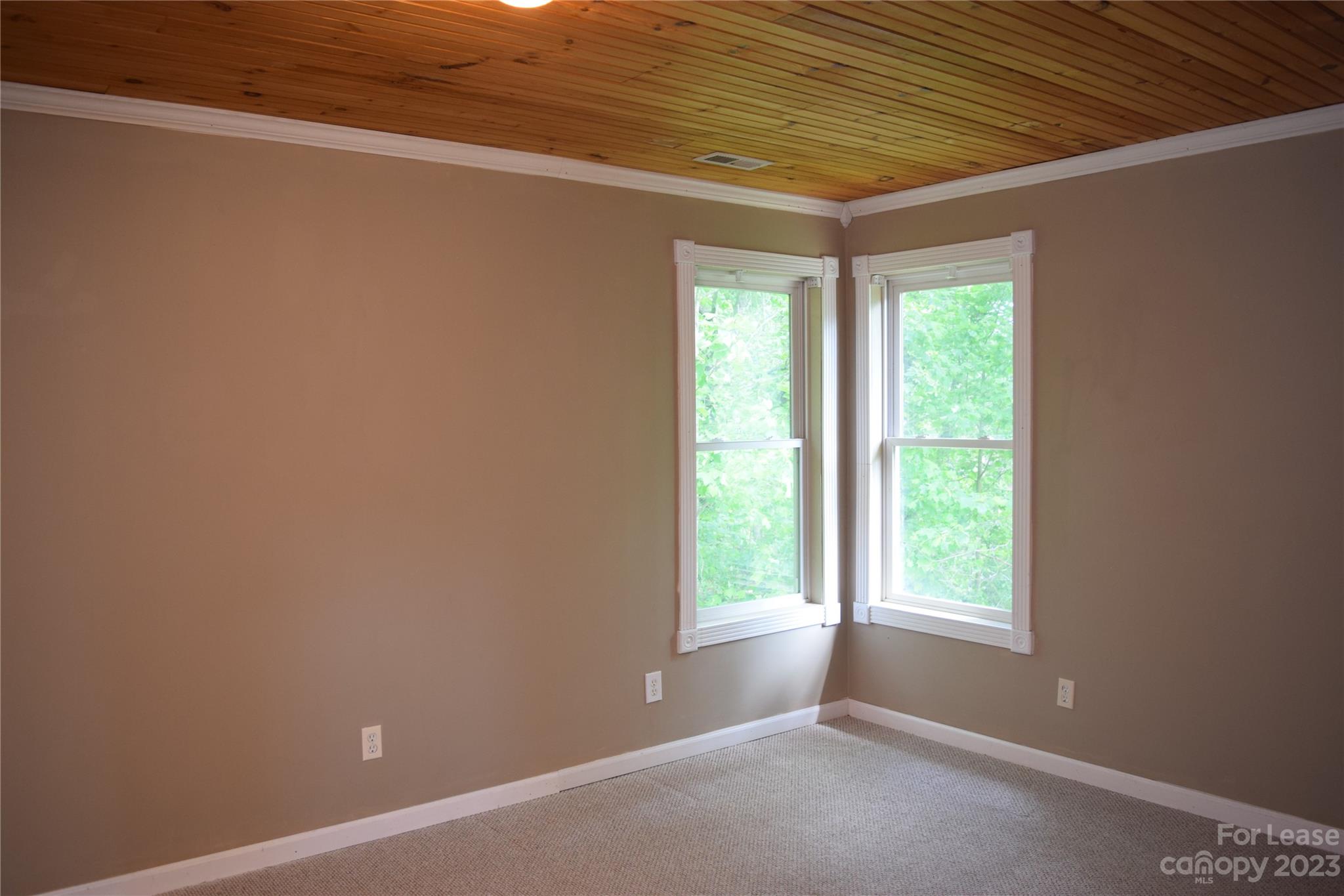 Hunters Ridge - Residential Lease