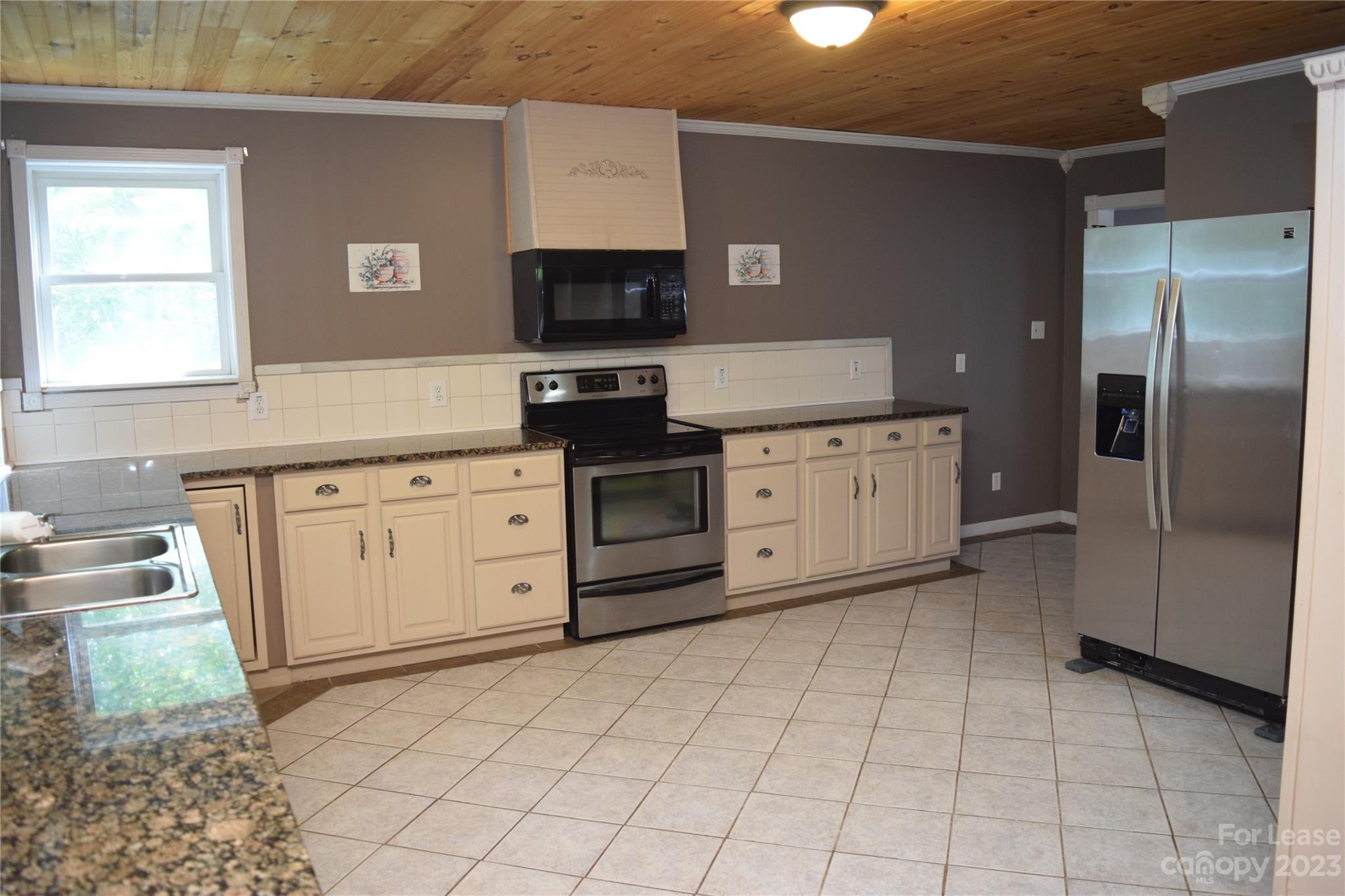 Hunters Ridge - Residential Lease