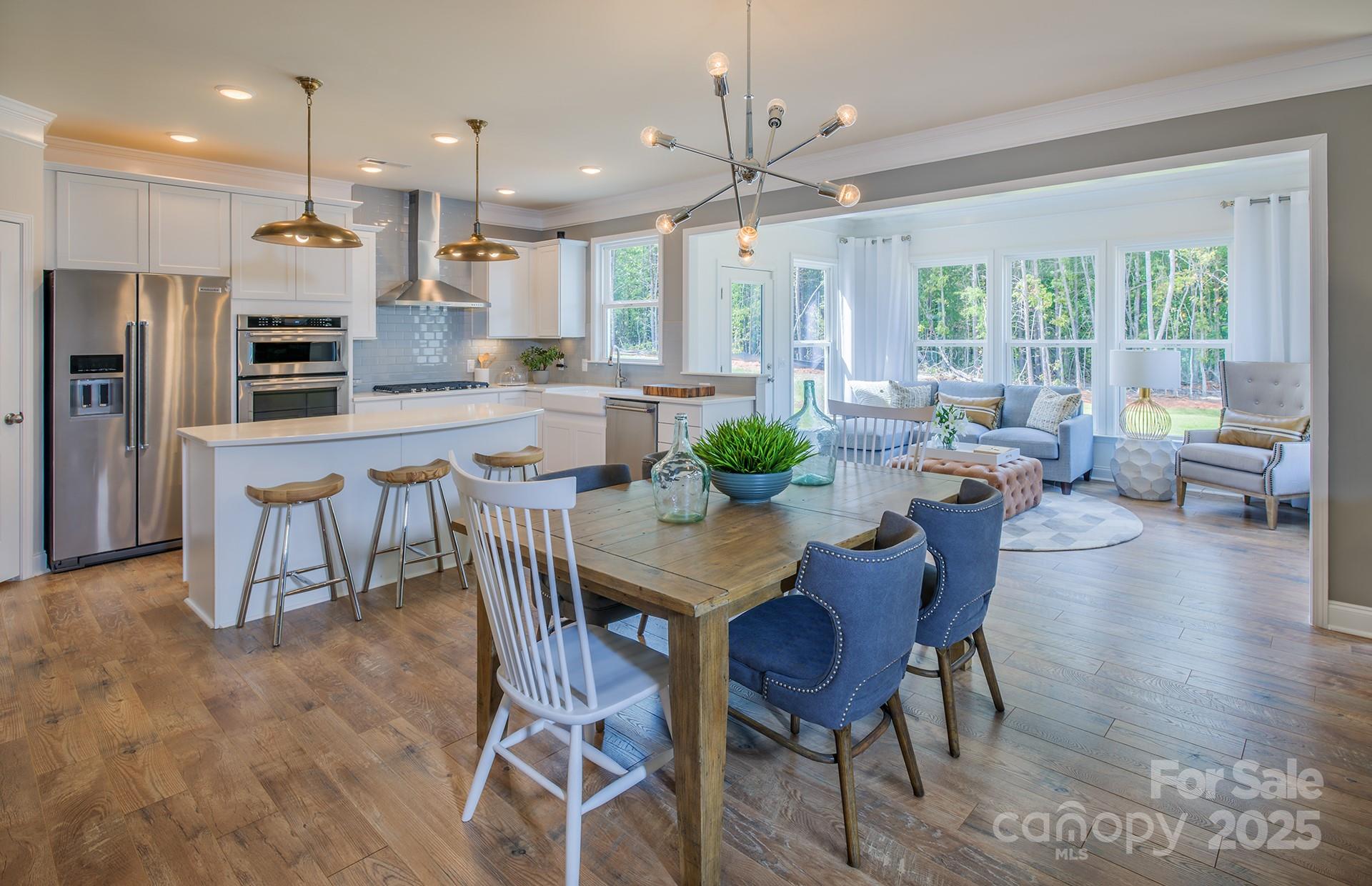 Patterson Pond - Residential