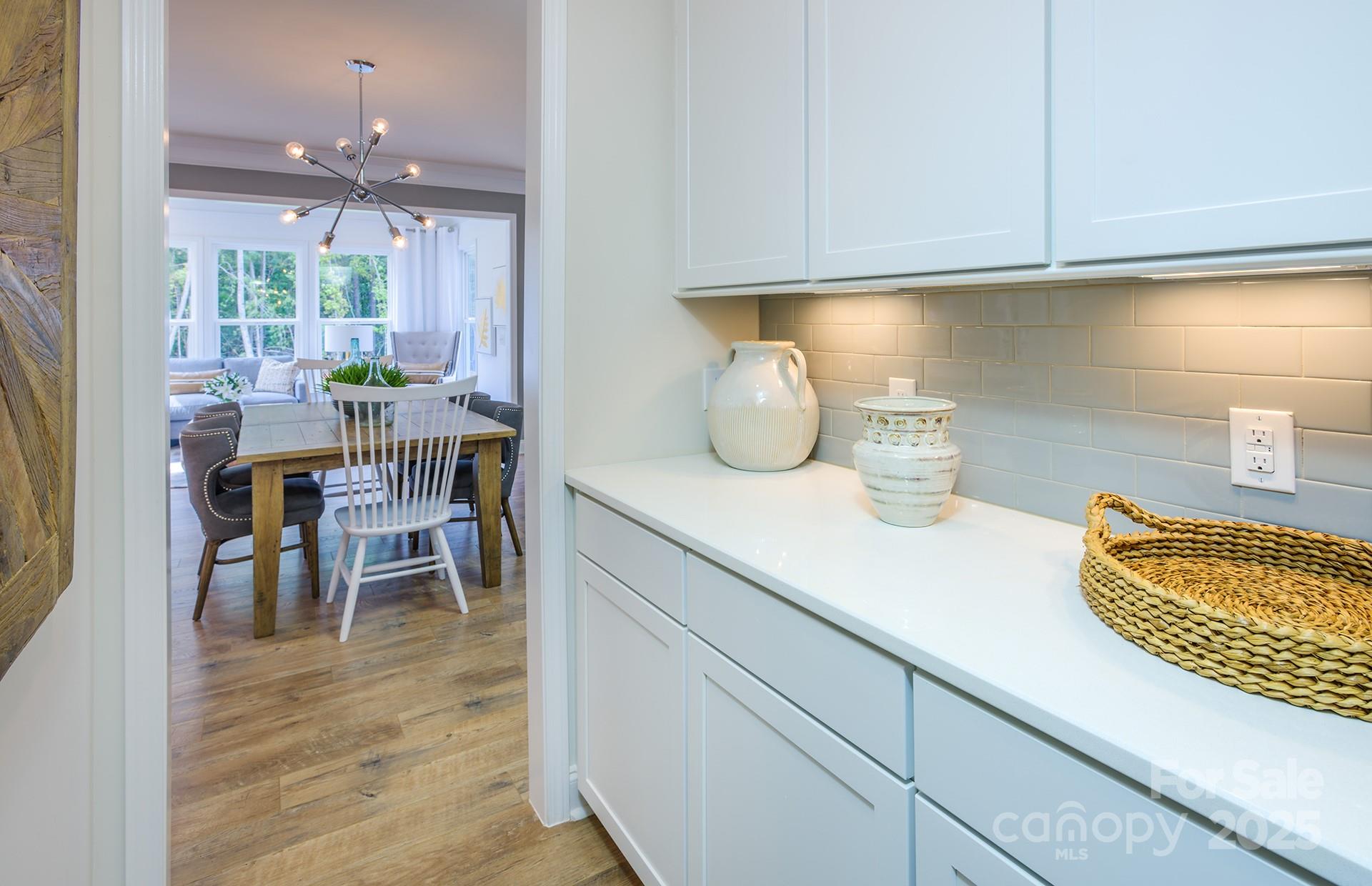 Patterson Pond - Residential