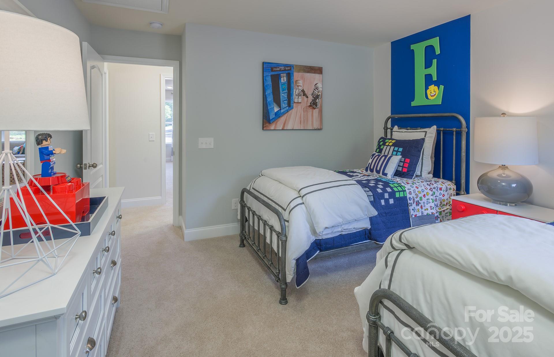 Patterson Pond - Residential