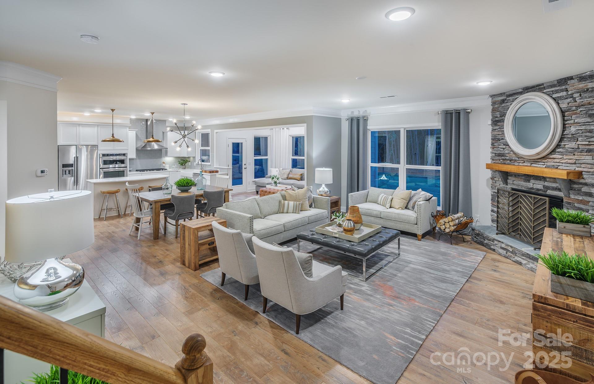 Patterson Pond - Residential