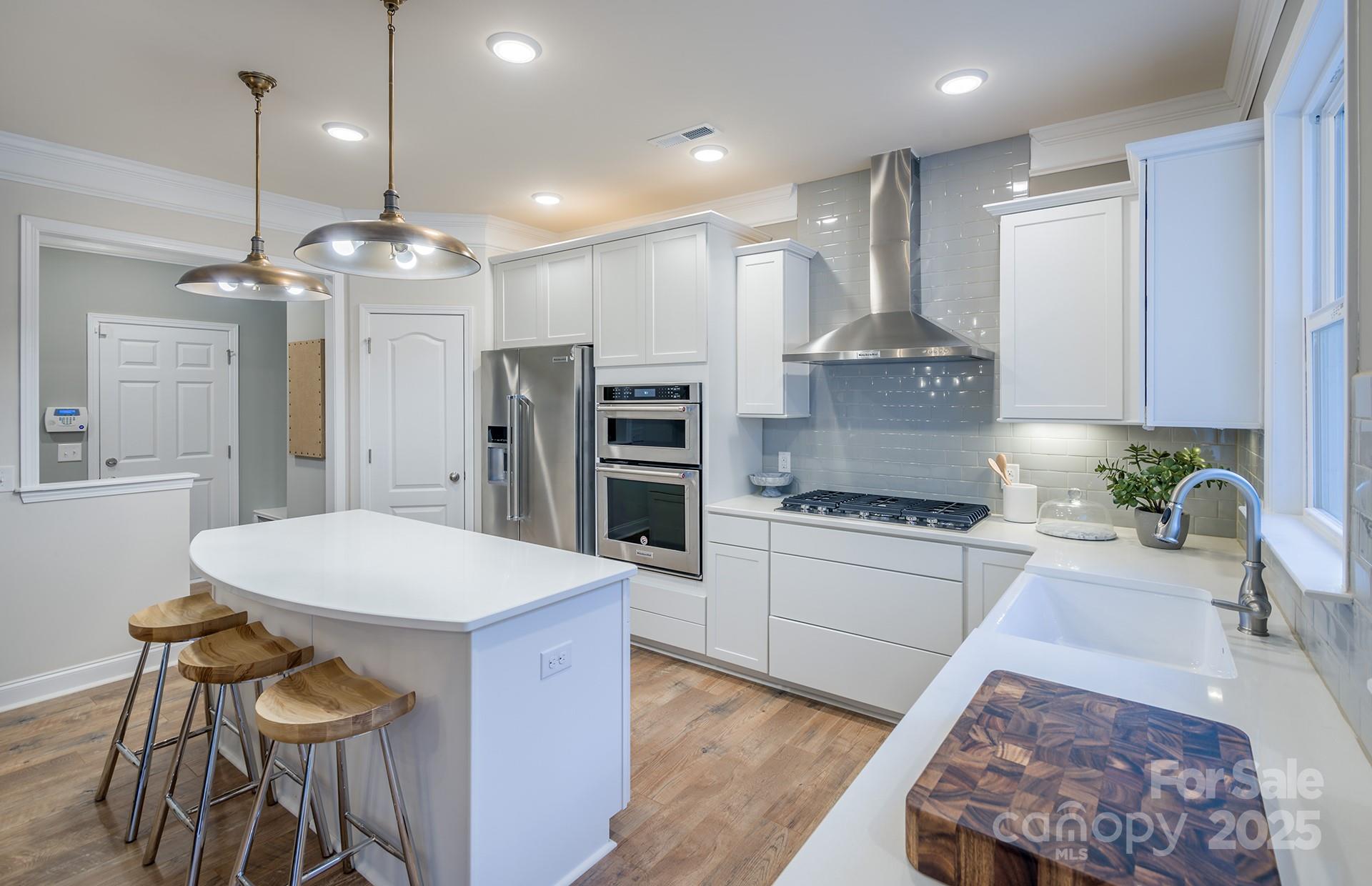 Patterson Pond - Residential