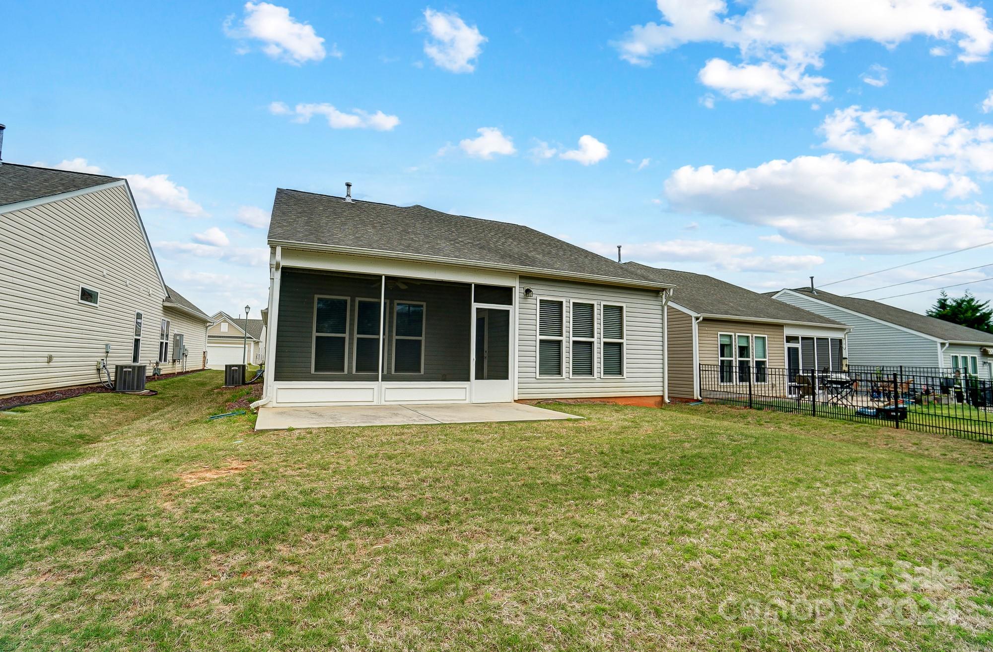 Sun City Carolina Lakes - Residential