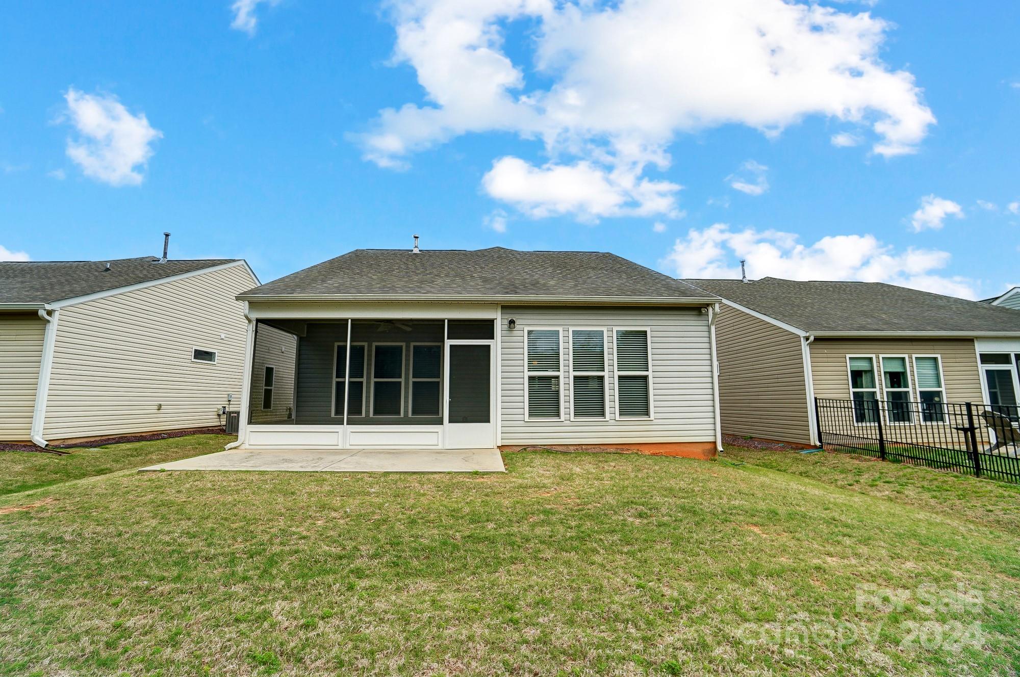 Sun City Carolina Lakes - Residential