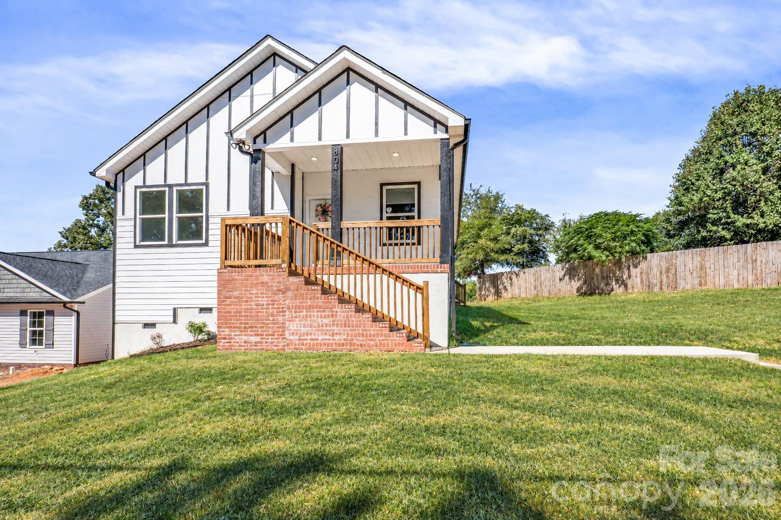 804 Evergreen Avenue