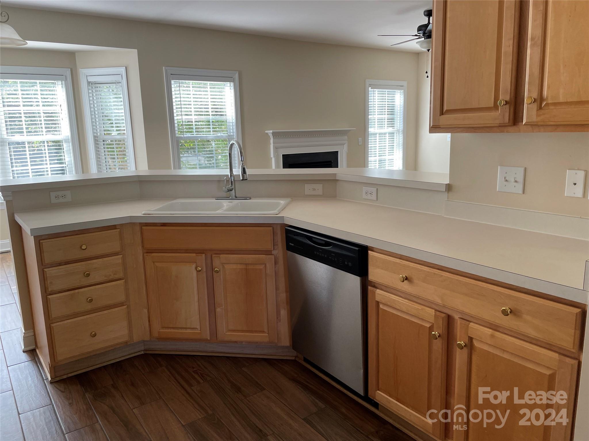 Autumn Cove At Lake Wylie - Residential Lease