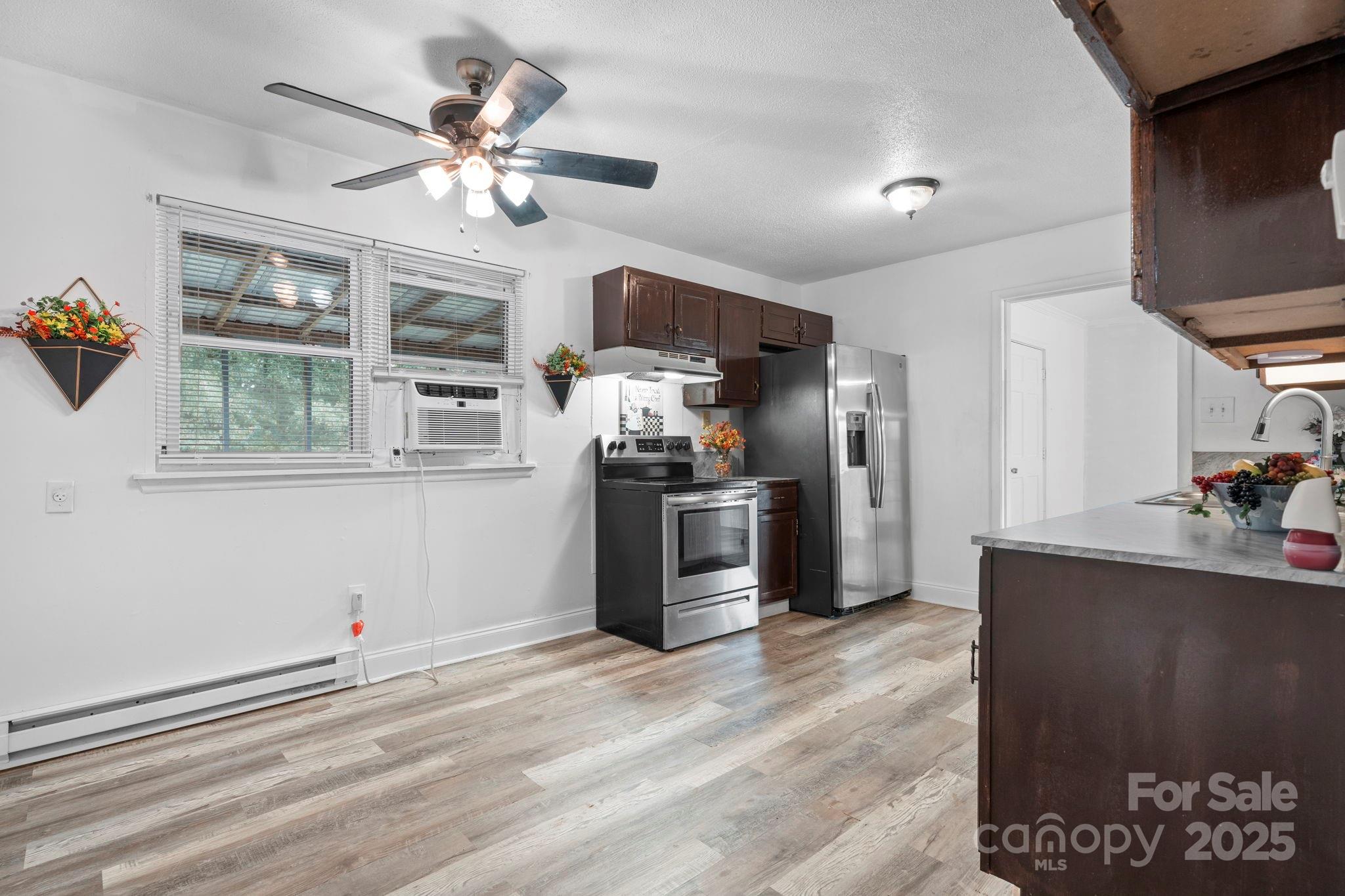 Wendover - Residential