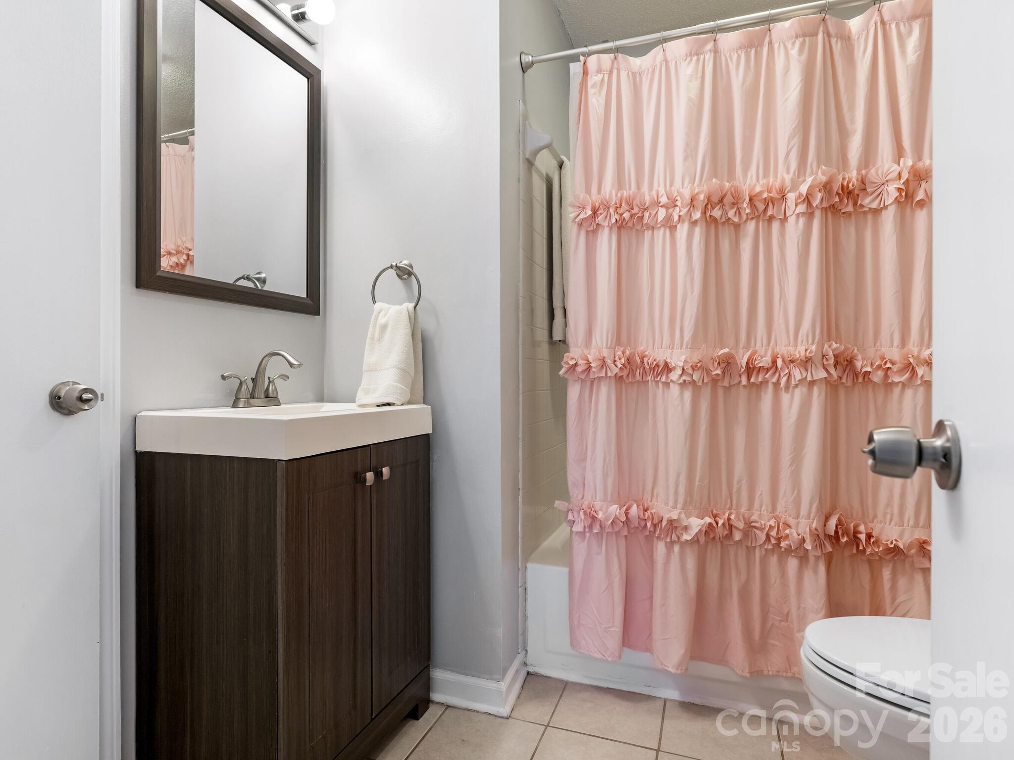 Sharon Place - Residential