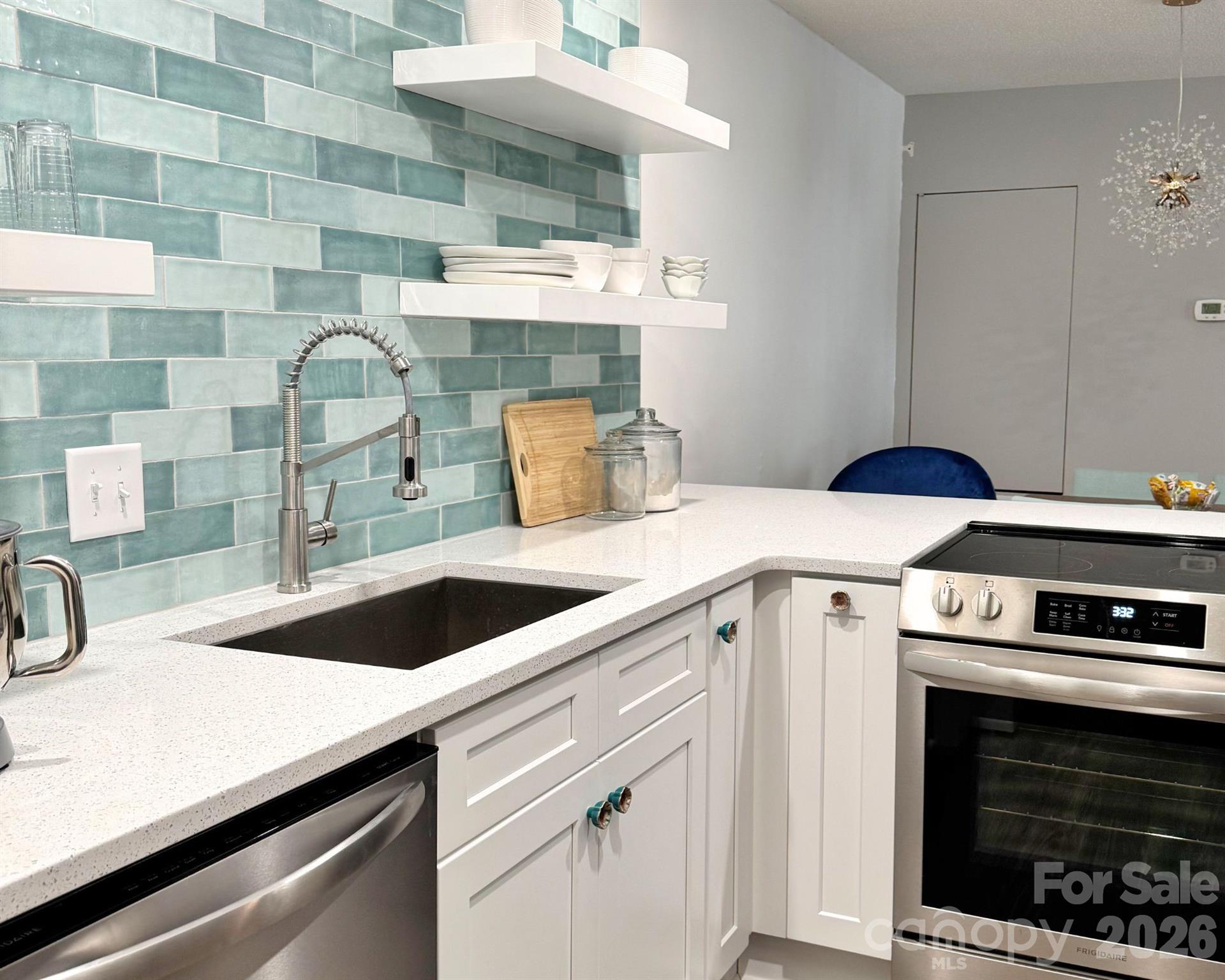 Sharon Place - Residential