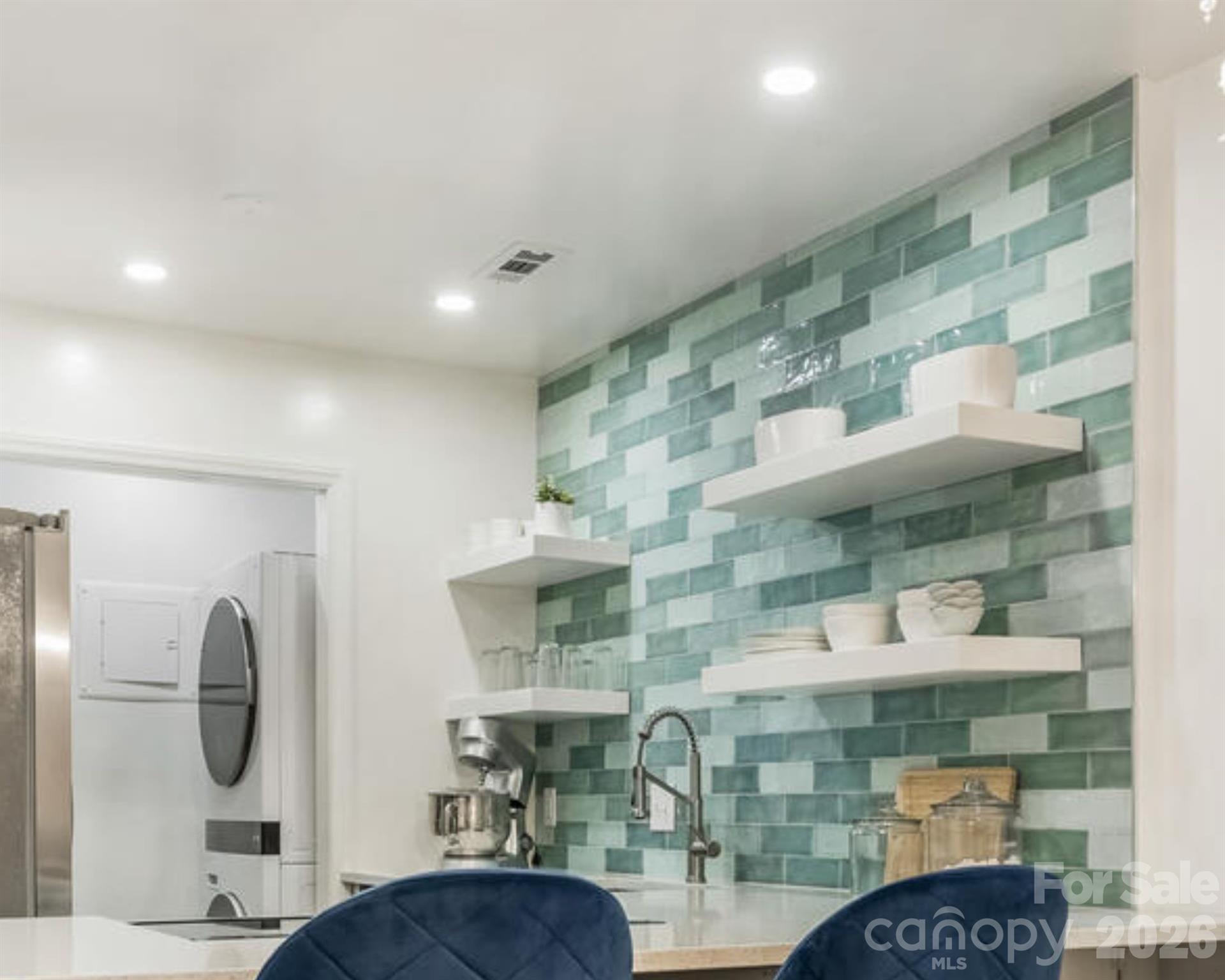 Sharon Place - Residential