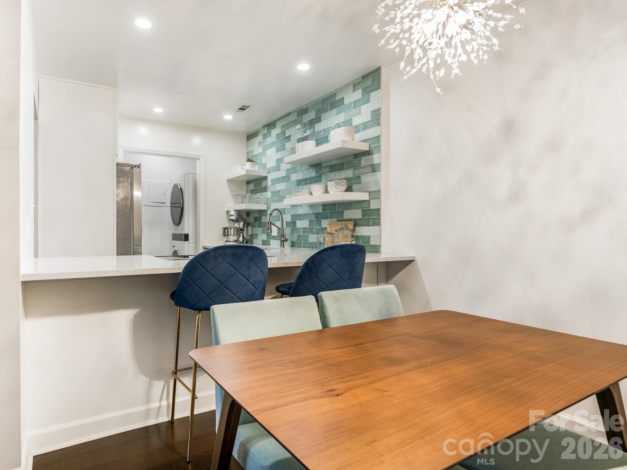 Sharon Place - Residential