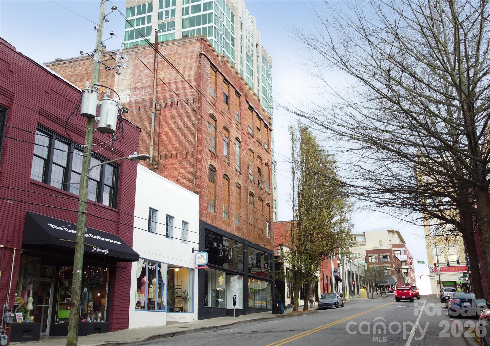 24 N Lexington Avenue