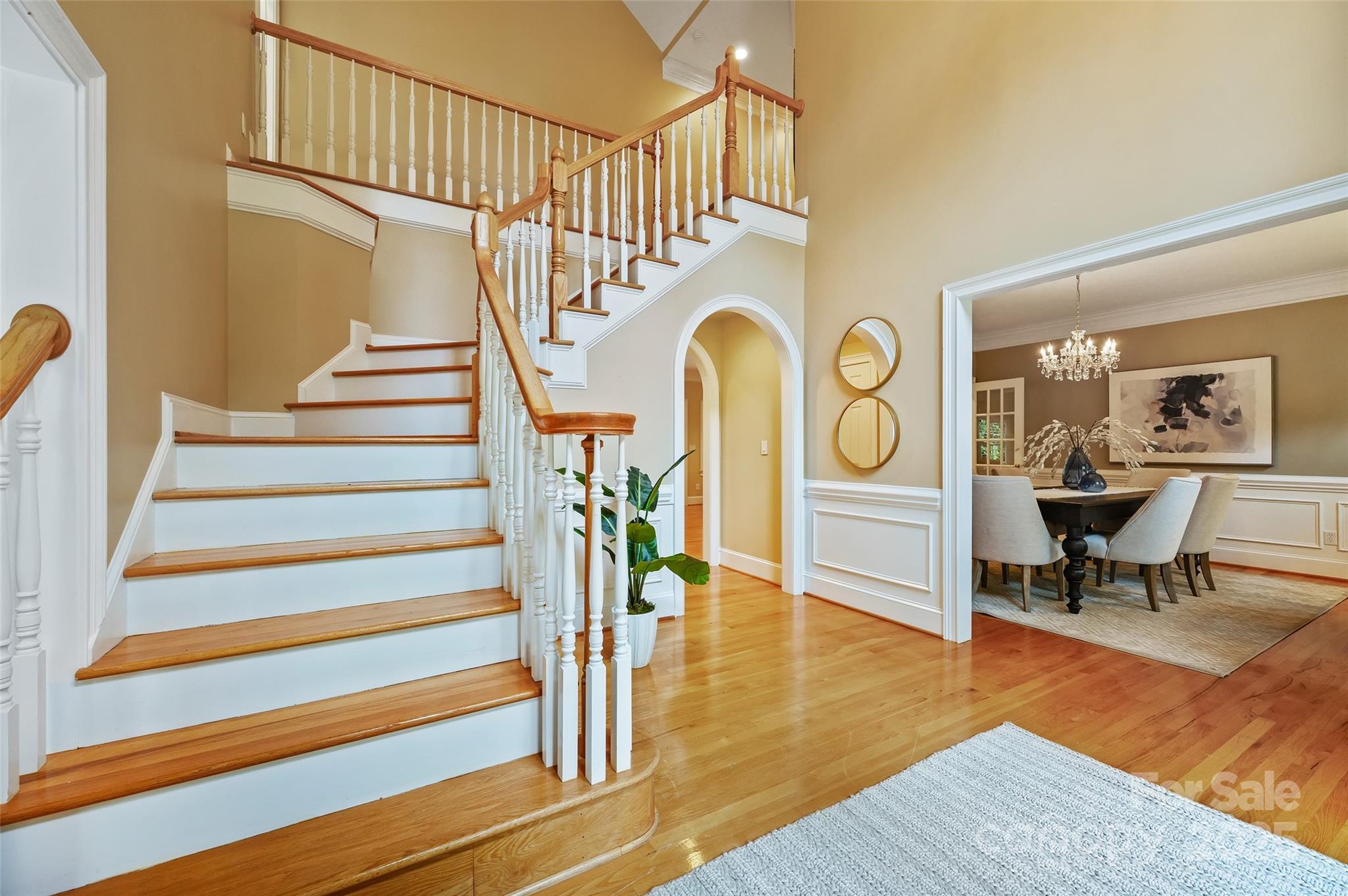 7312 Willesden Lane