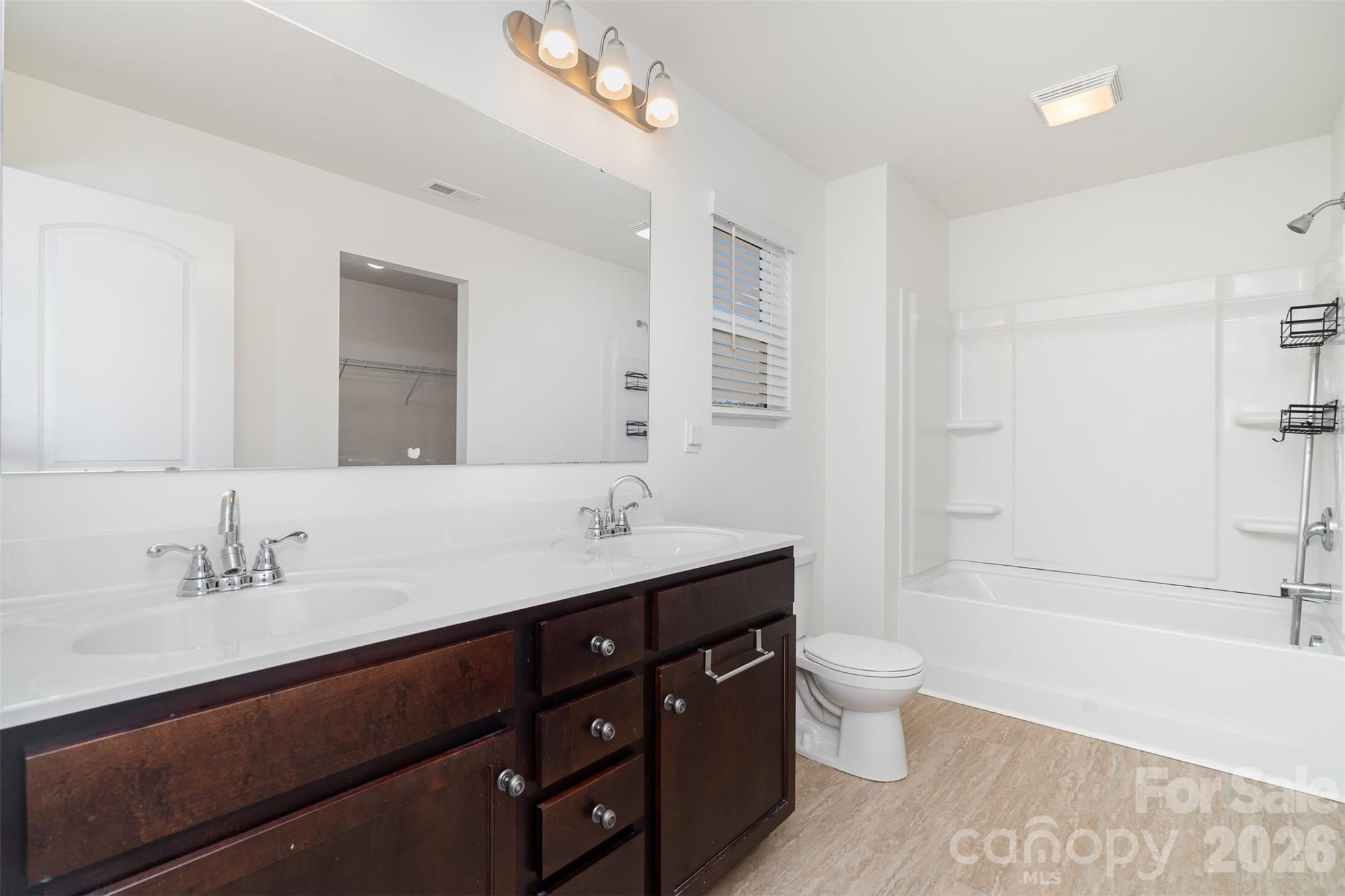 Austen Lakes - Residential