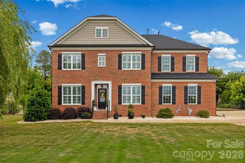 Photo of 2105 Belle Regal Circle, Rock Hill, SC 29732 (MLS # 4377337)