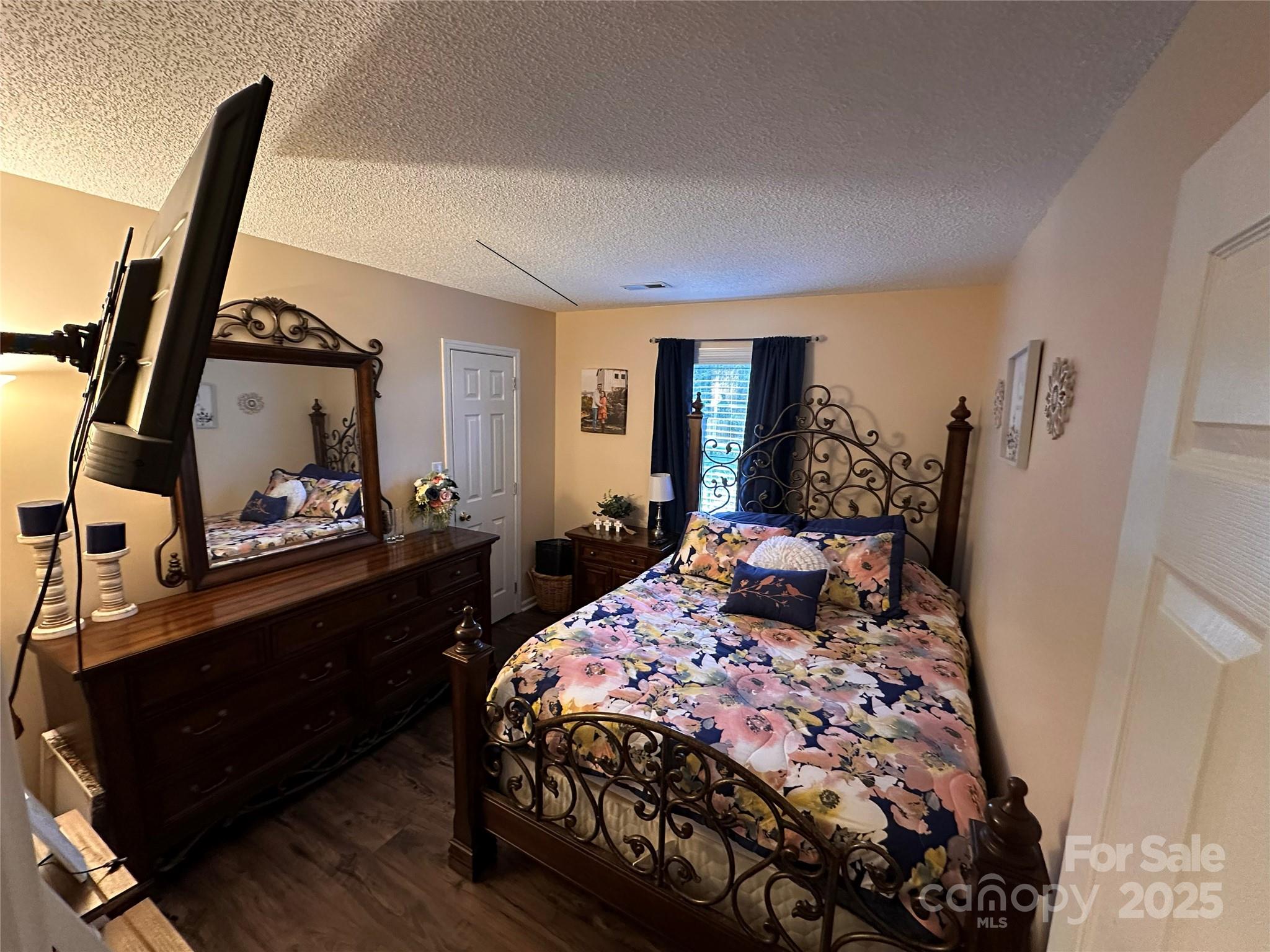 Braefield - Residential