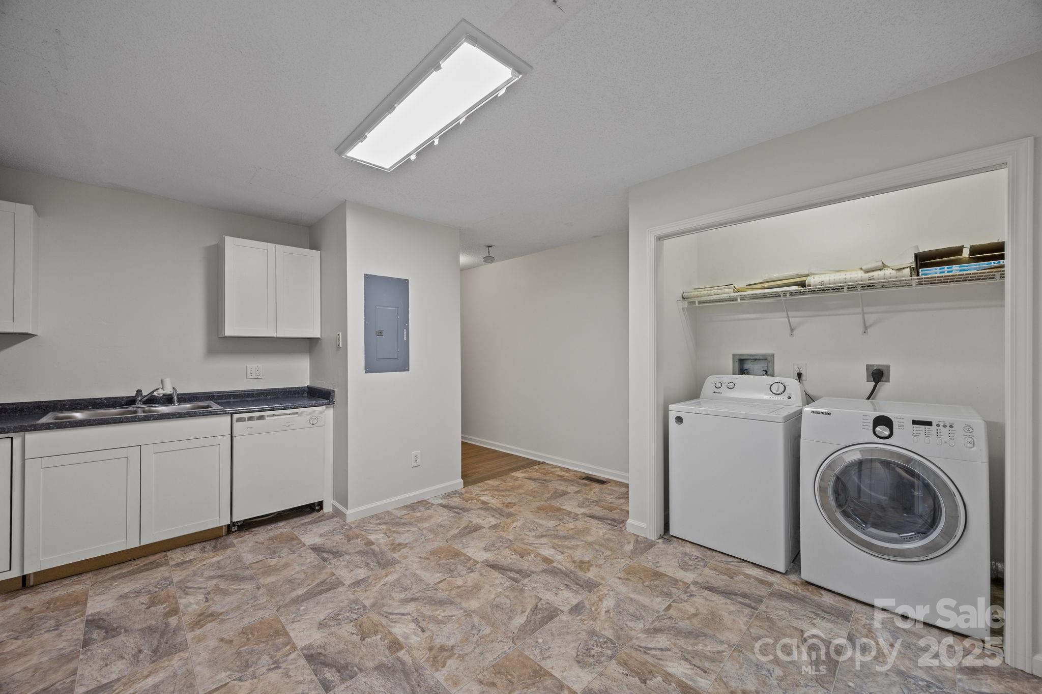 Azalea Point - Residential