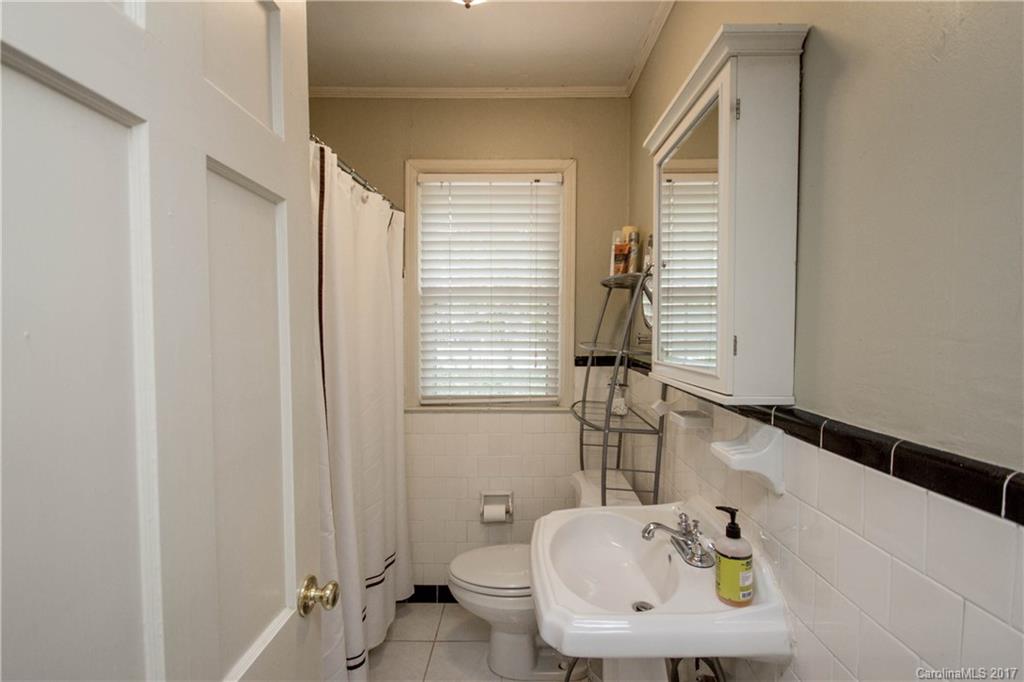 Elizabeth - Residential