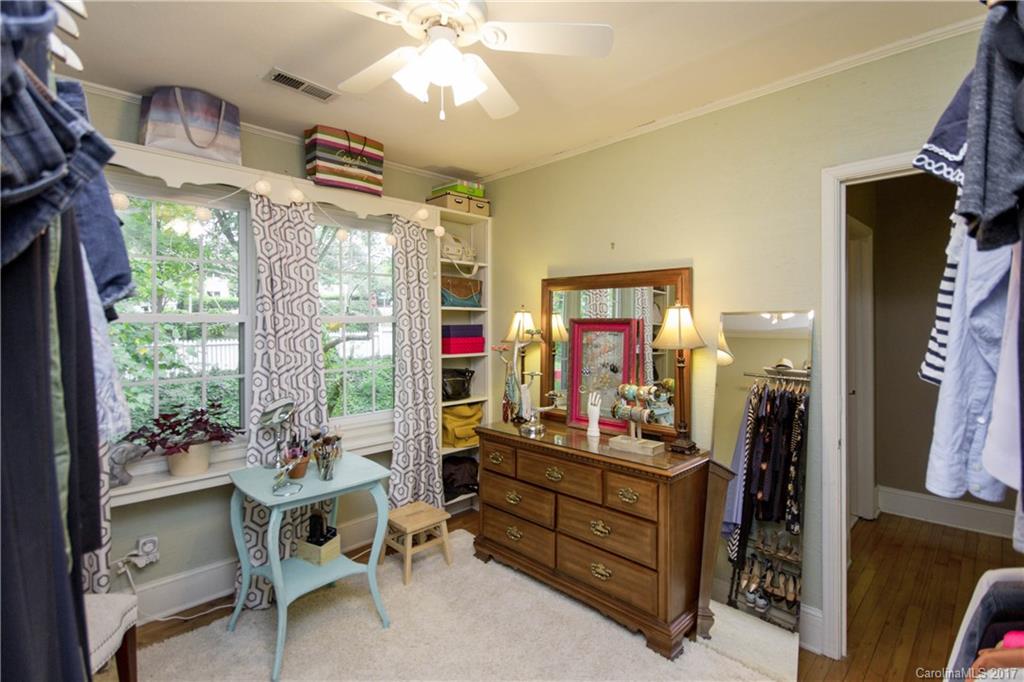 Elizabeth - Residential