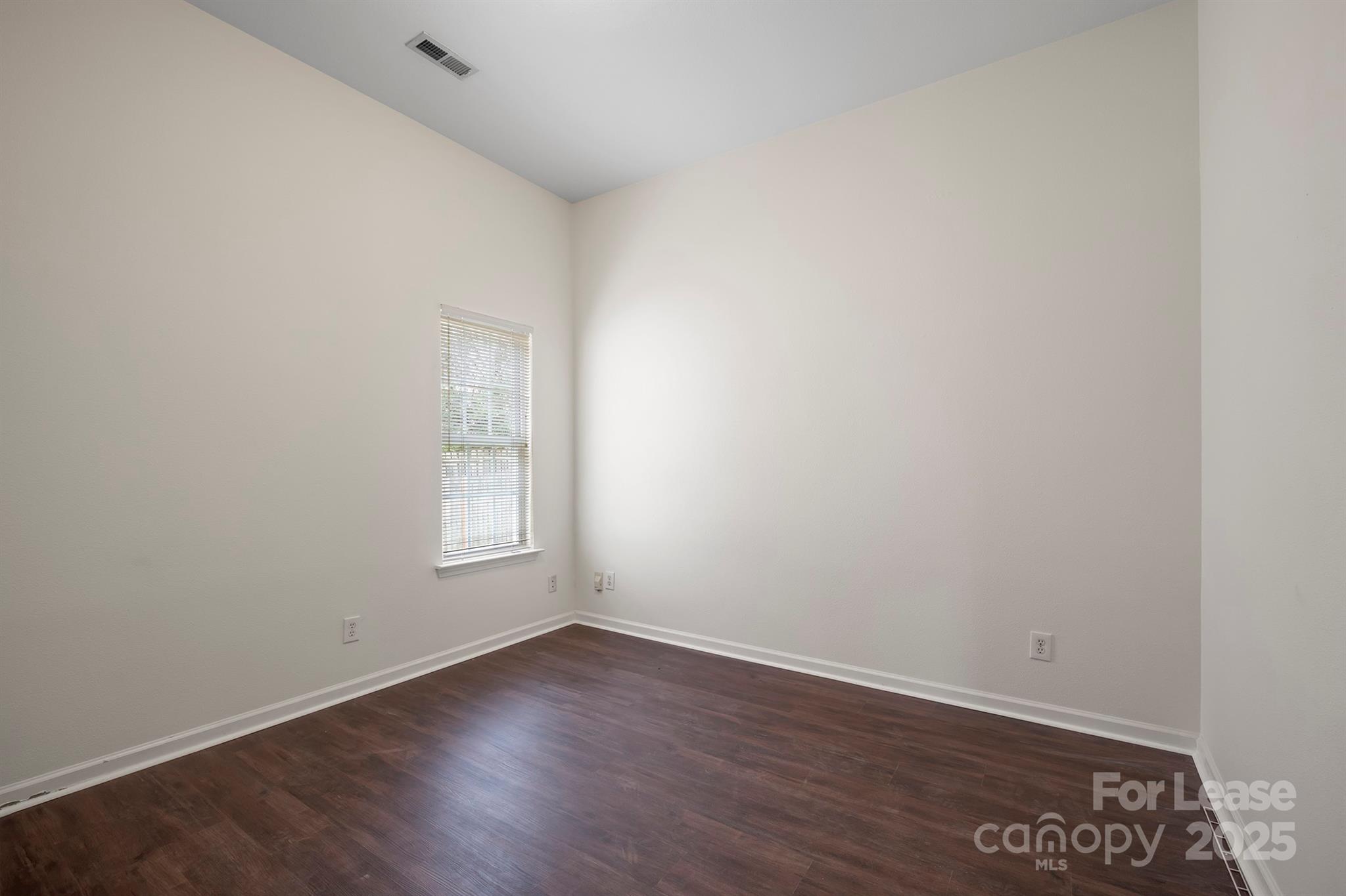 South Hampton - Residential Lease