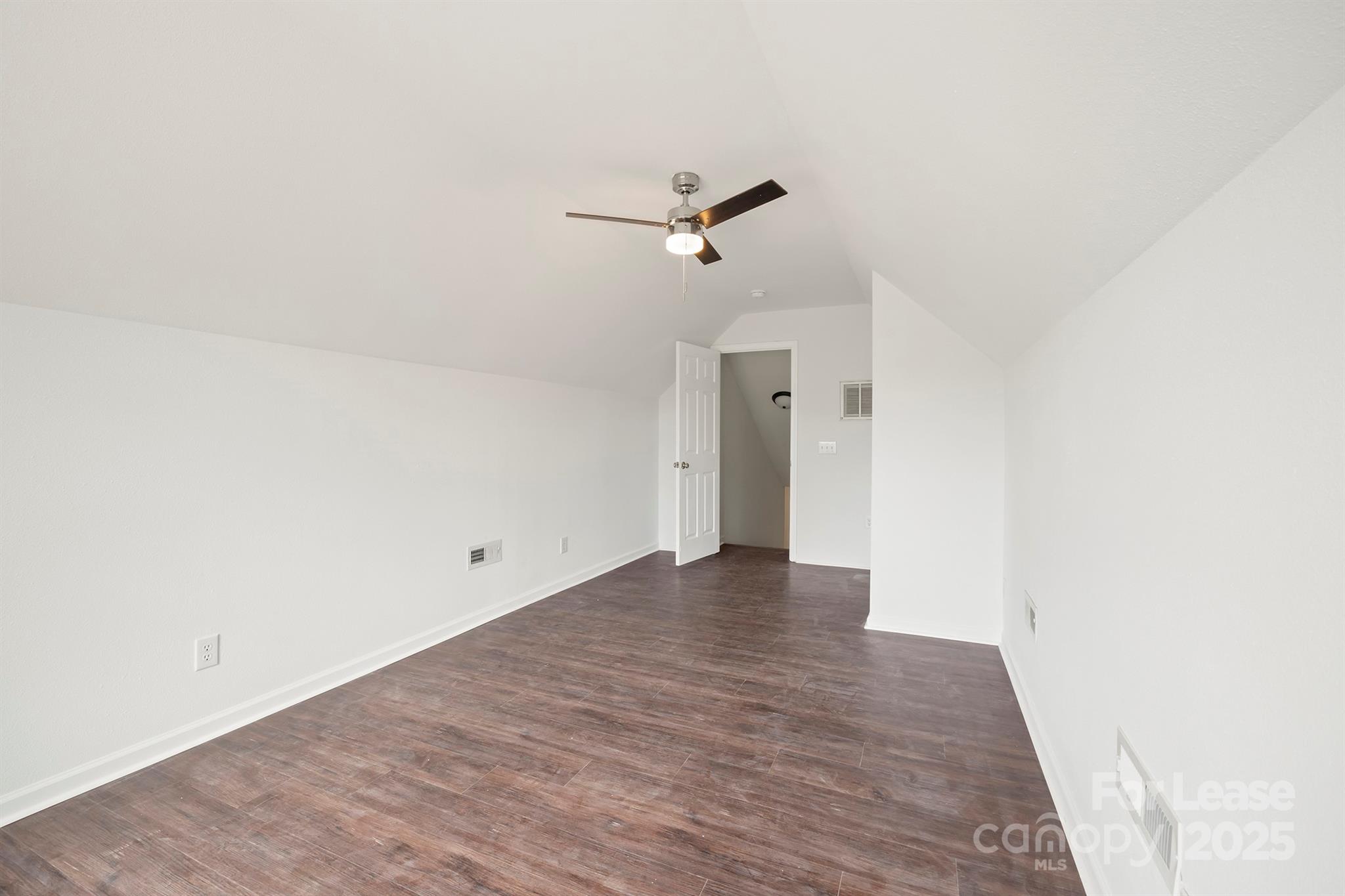 South Hampton - Residential Lease