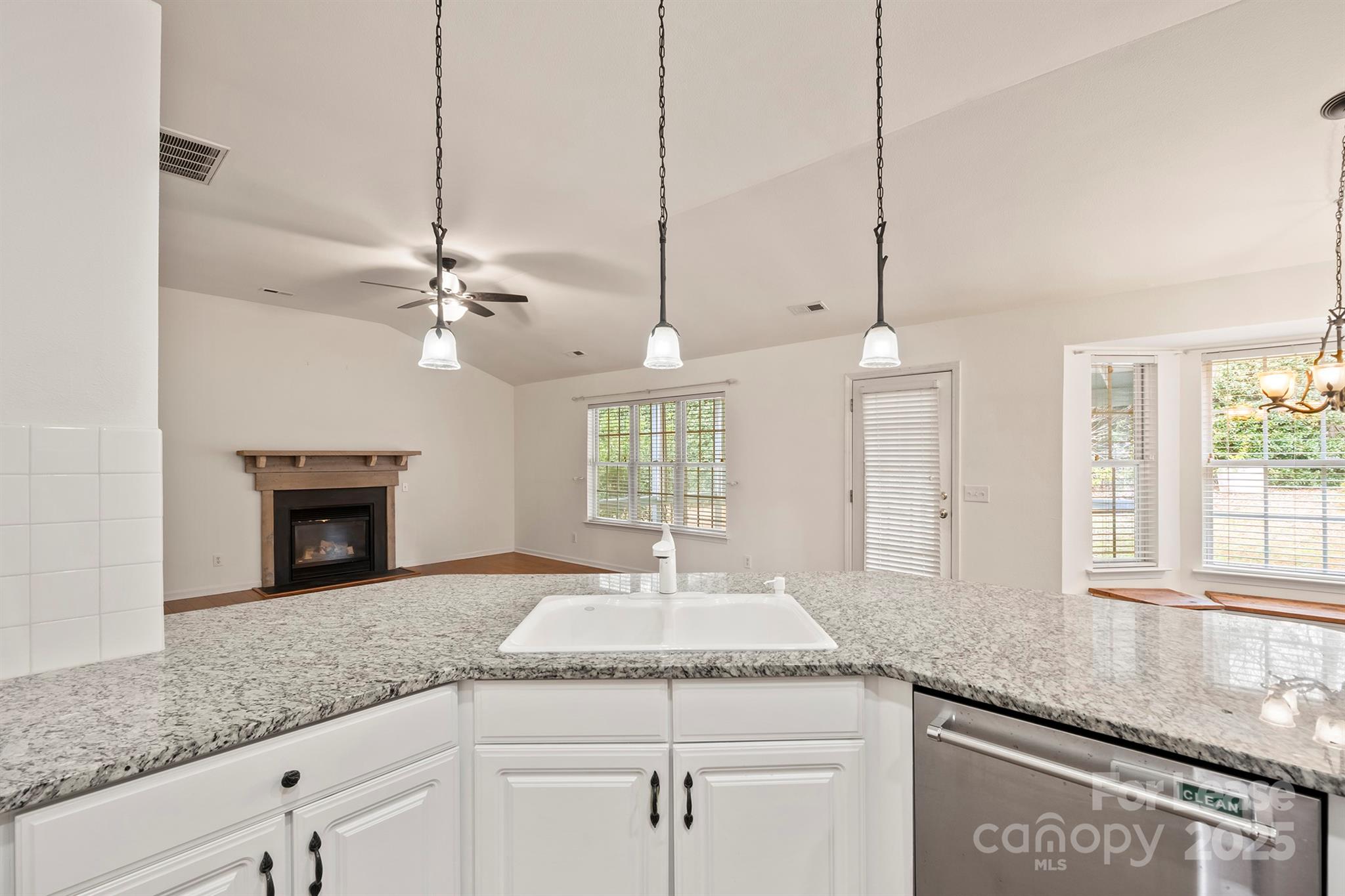 South Hampton - Residential Lease