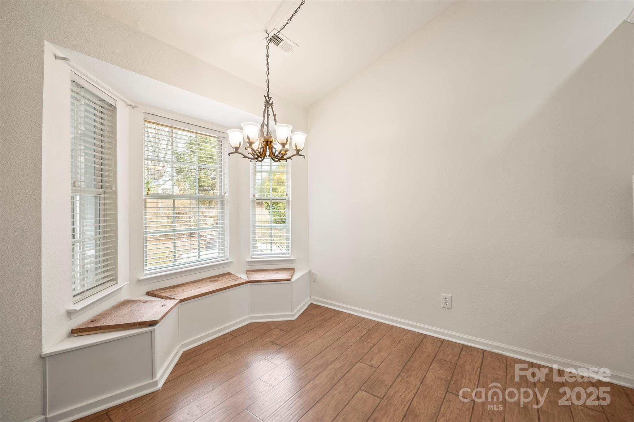 South Hampton - Residential Lease