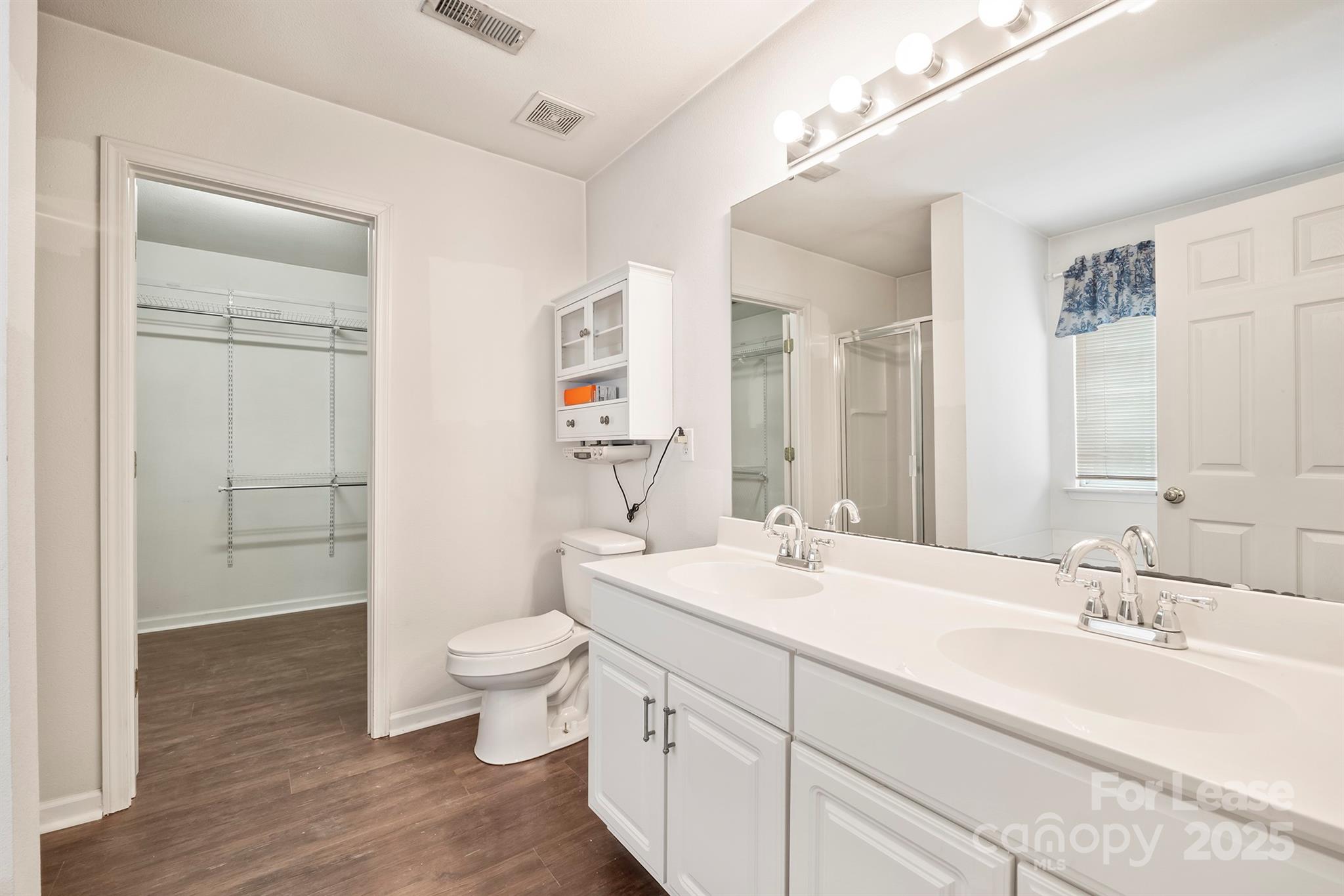 South Hampton - Residential Lease