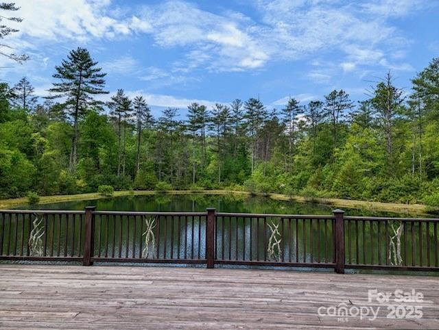 Round Mountain Falls - Land